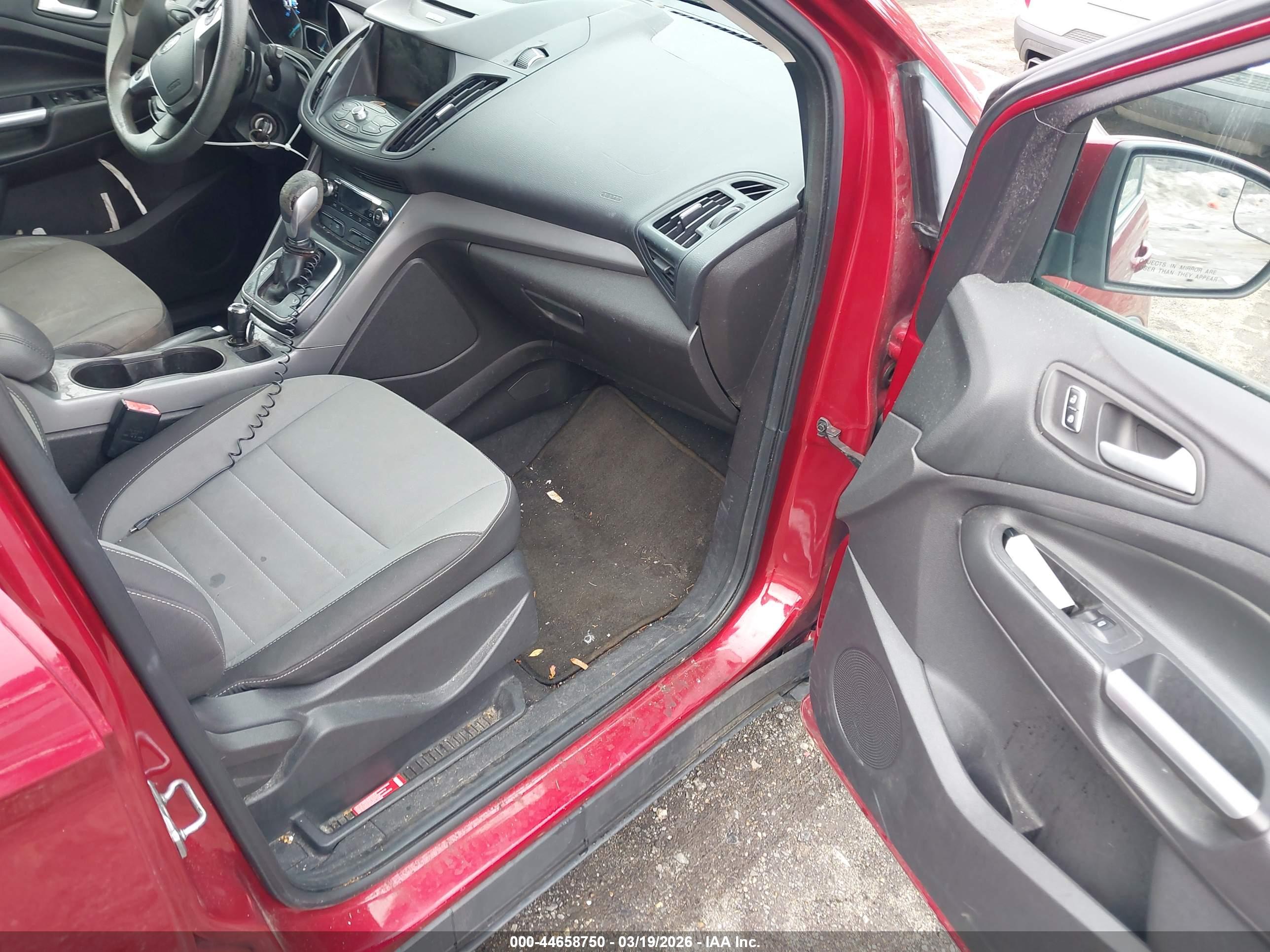 FORD ESCAPE image 5