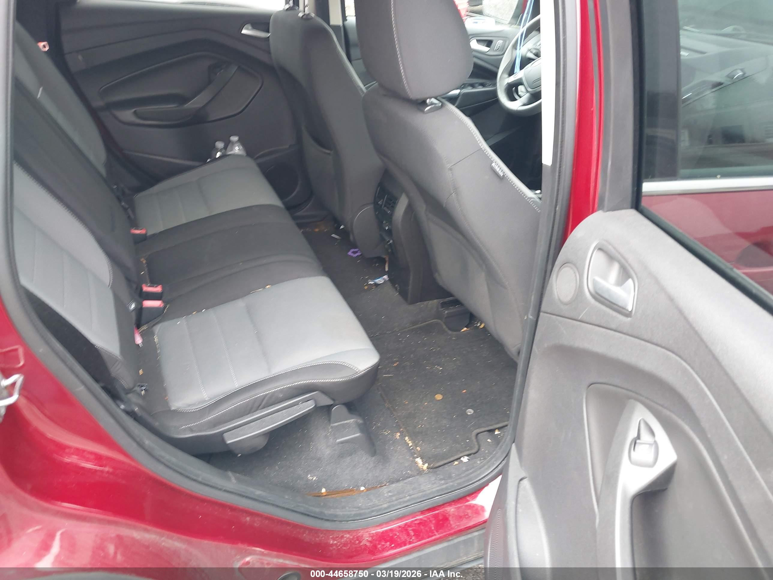 FORD ESCAPE image 8