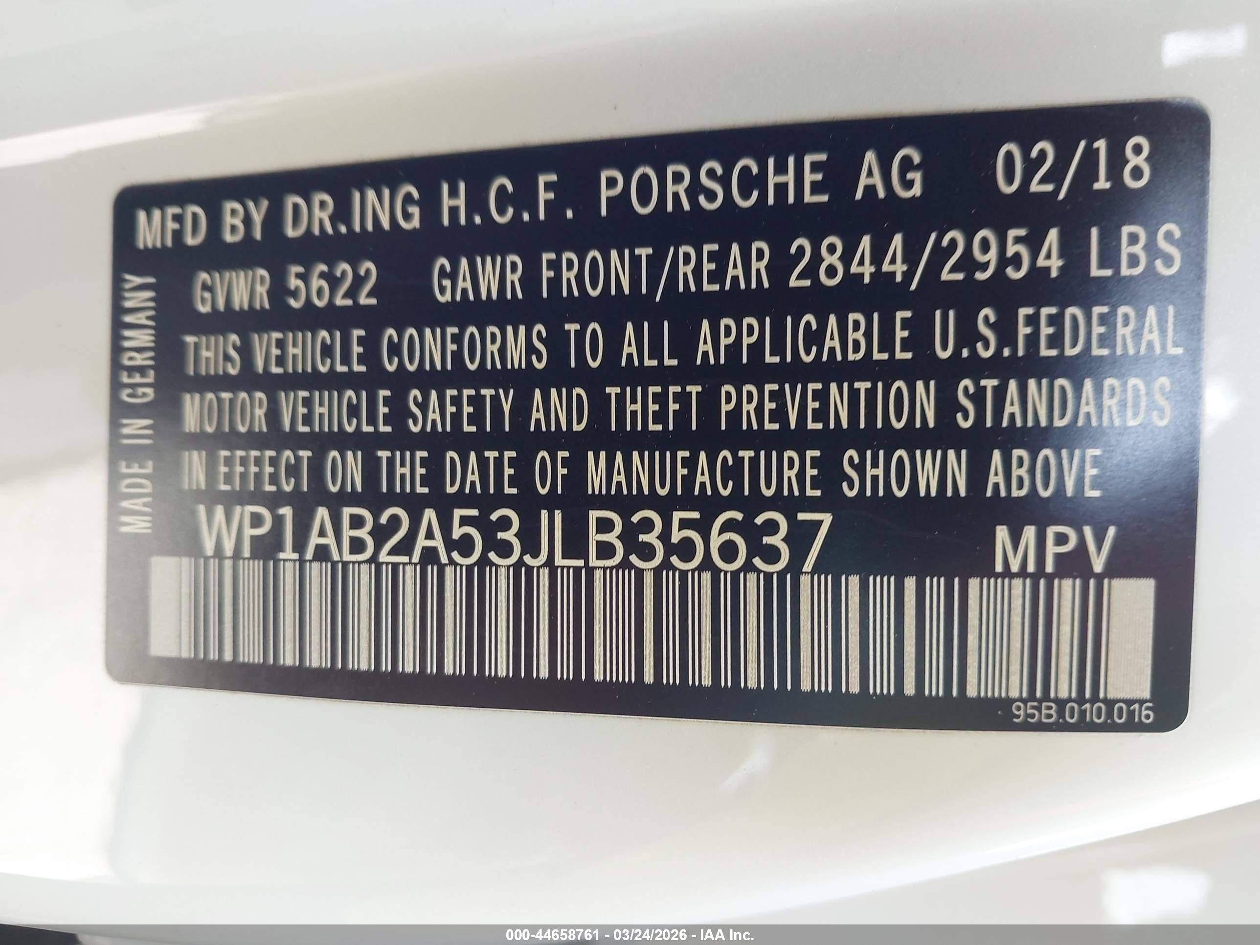 PORSCHE MACAN image 9