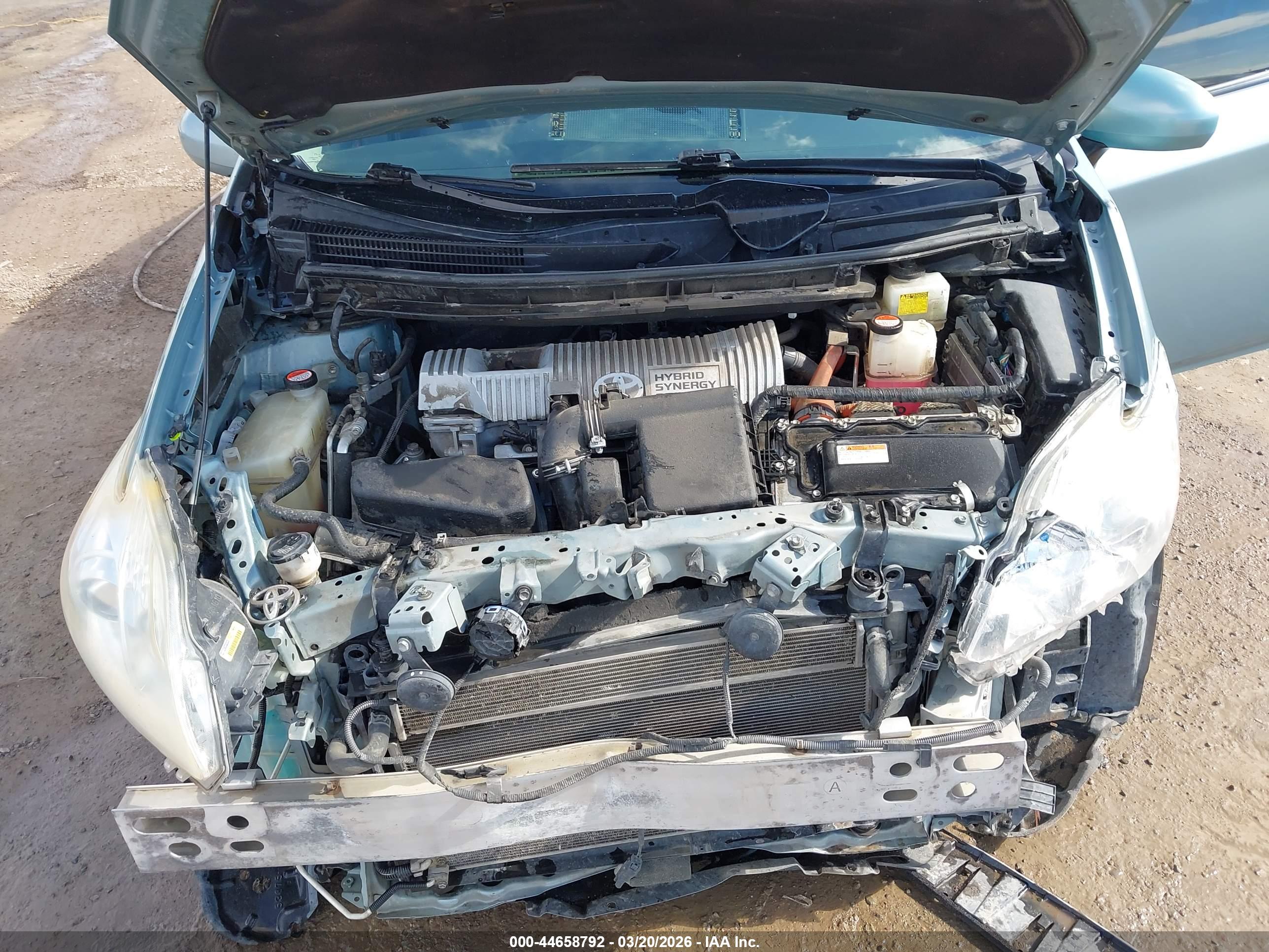 TOYOTA PRIUS image 10