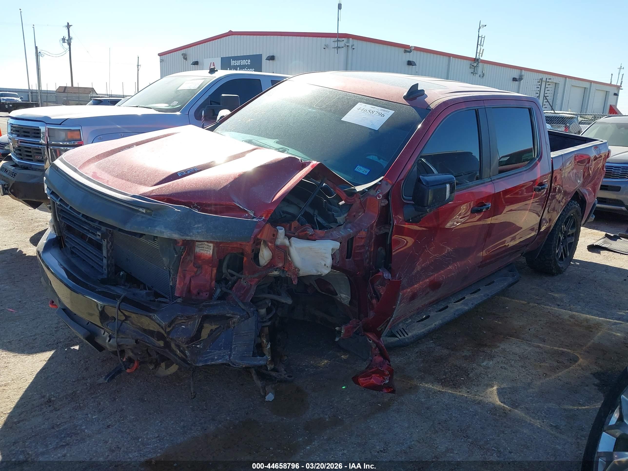 CHEVROLET SILVERADO image 2