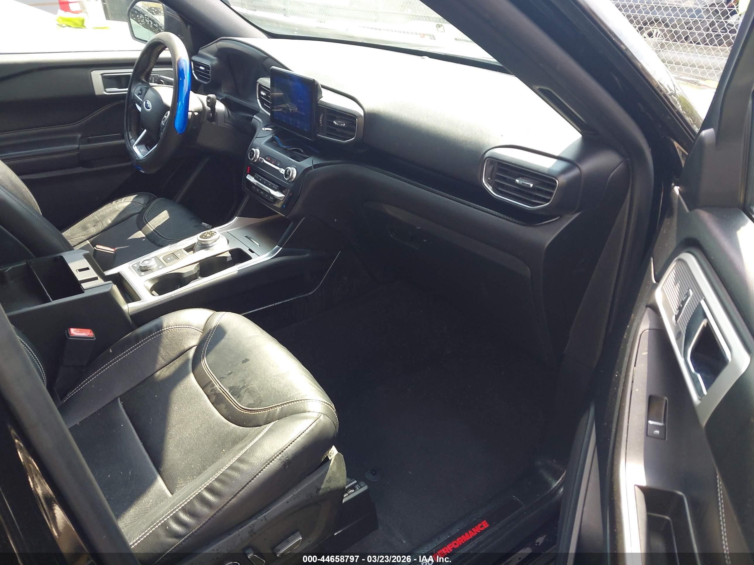 FORD EXPLORER image 5