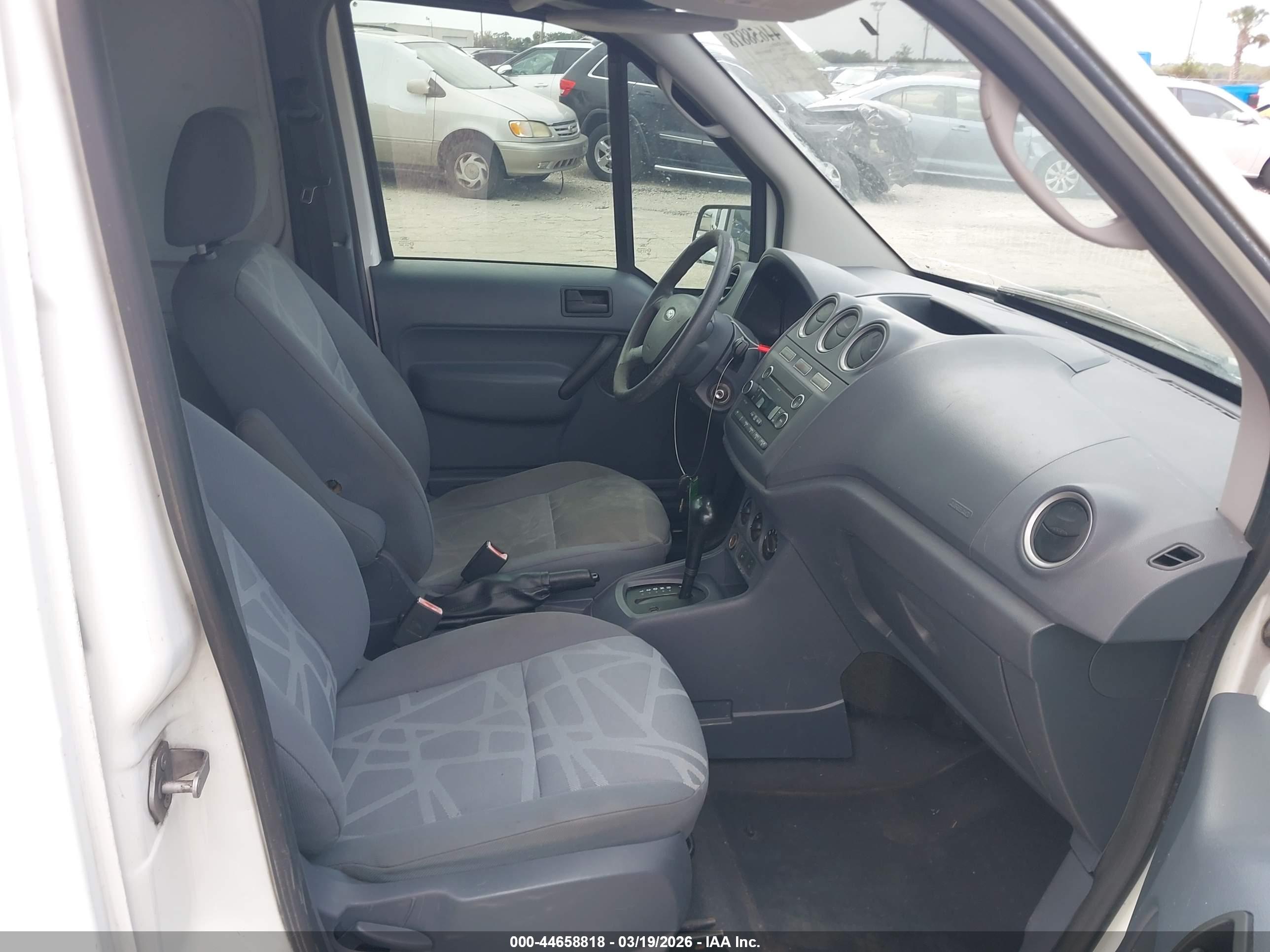 FORD TRANSIT image 5