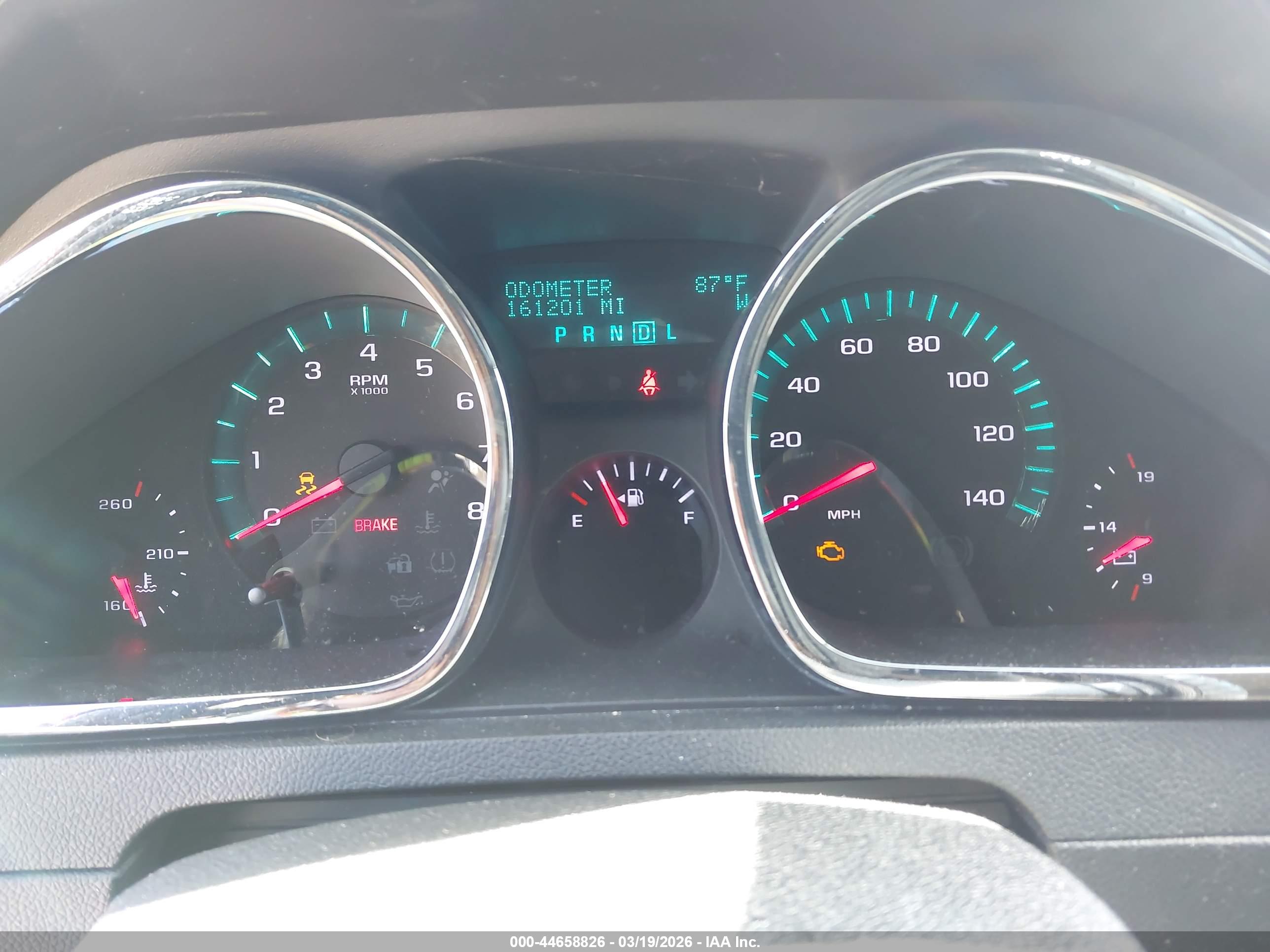CHEVROLET TRAVERSE image 7