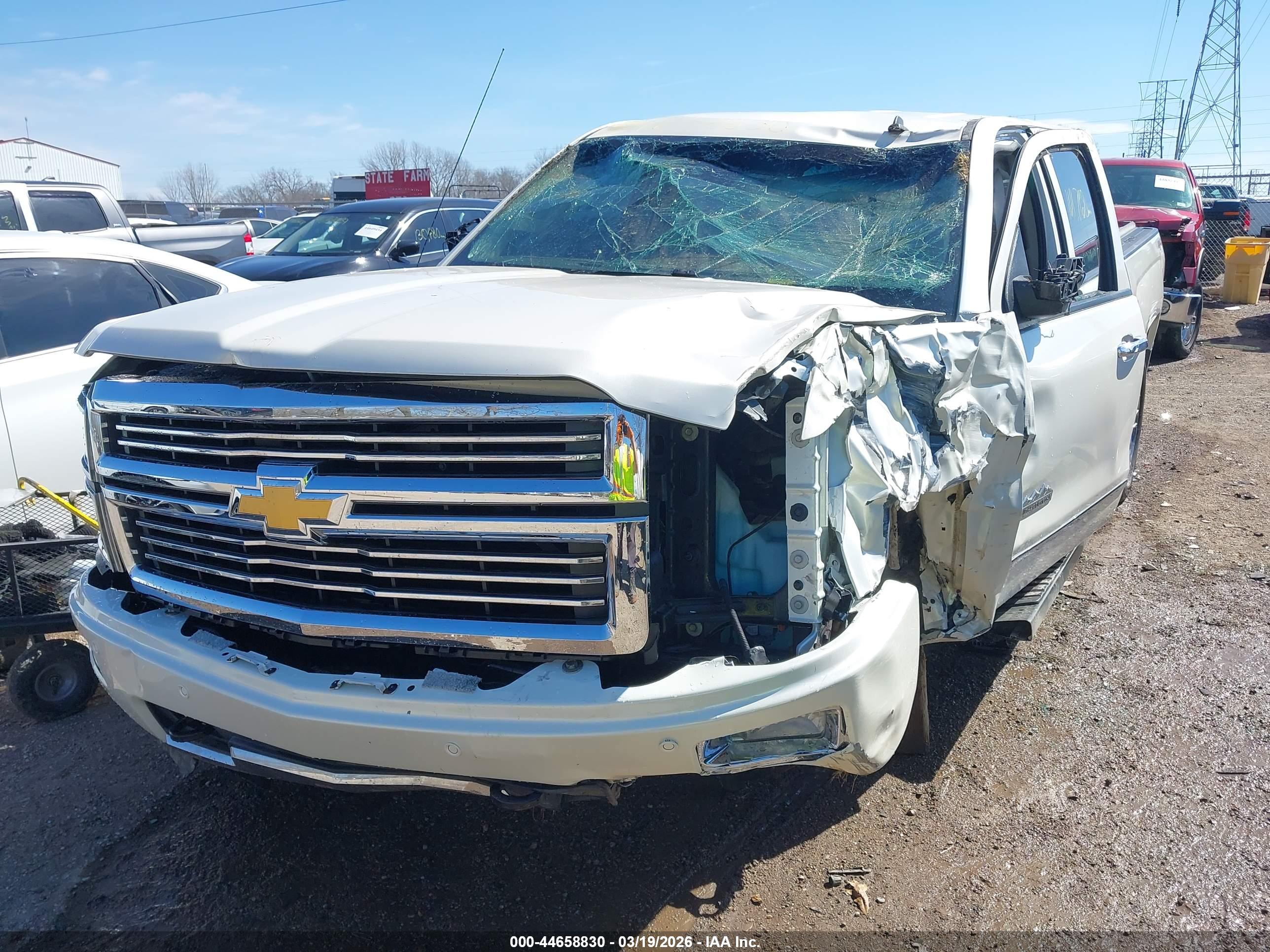 CHEVROLET SILVERADO image 6