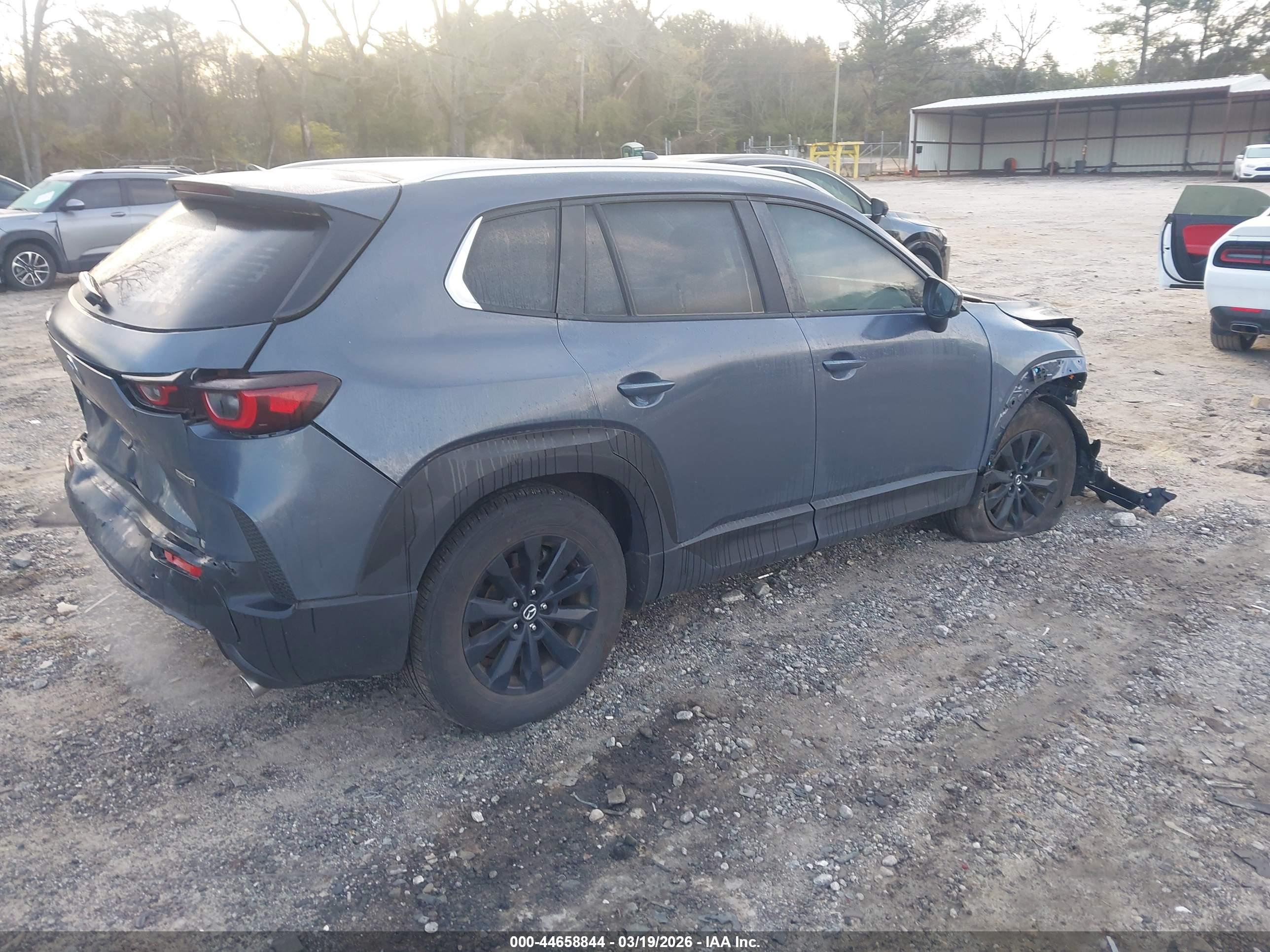 MAZDA CX-50 image 4