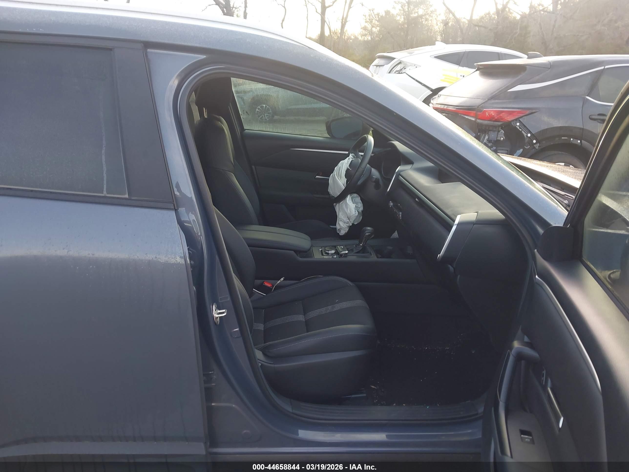 MAZDA CX-50 image 5