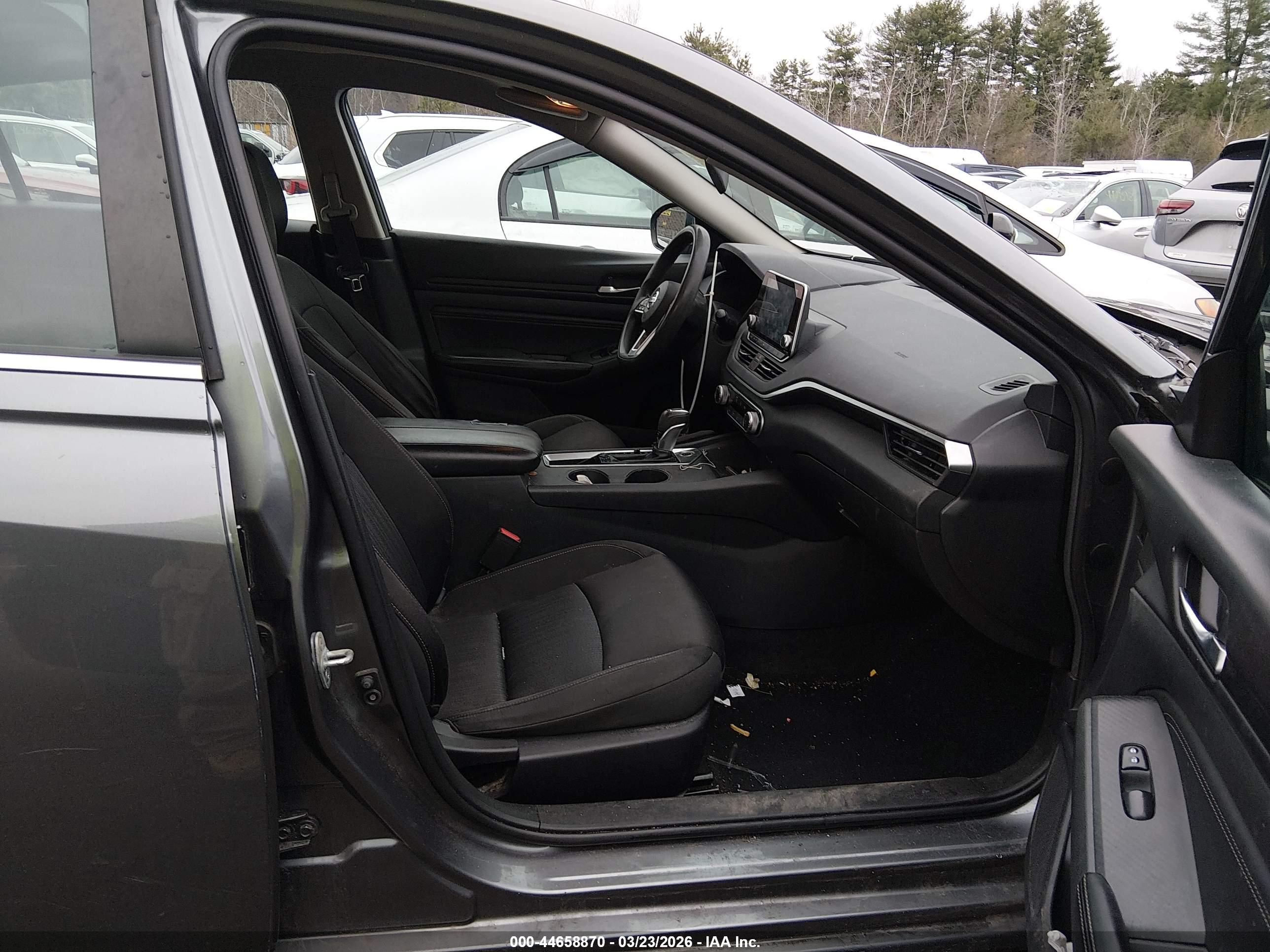 NISSAN ALTIMA image 5