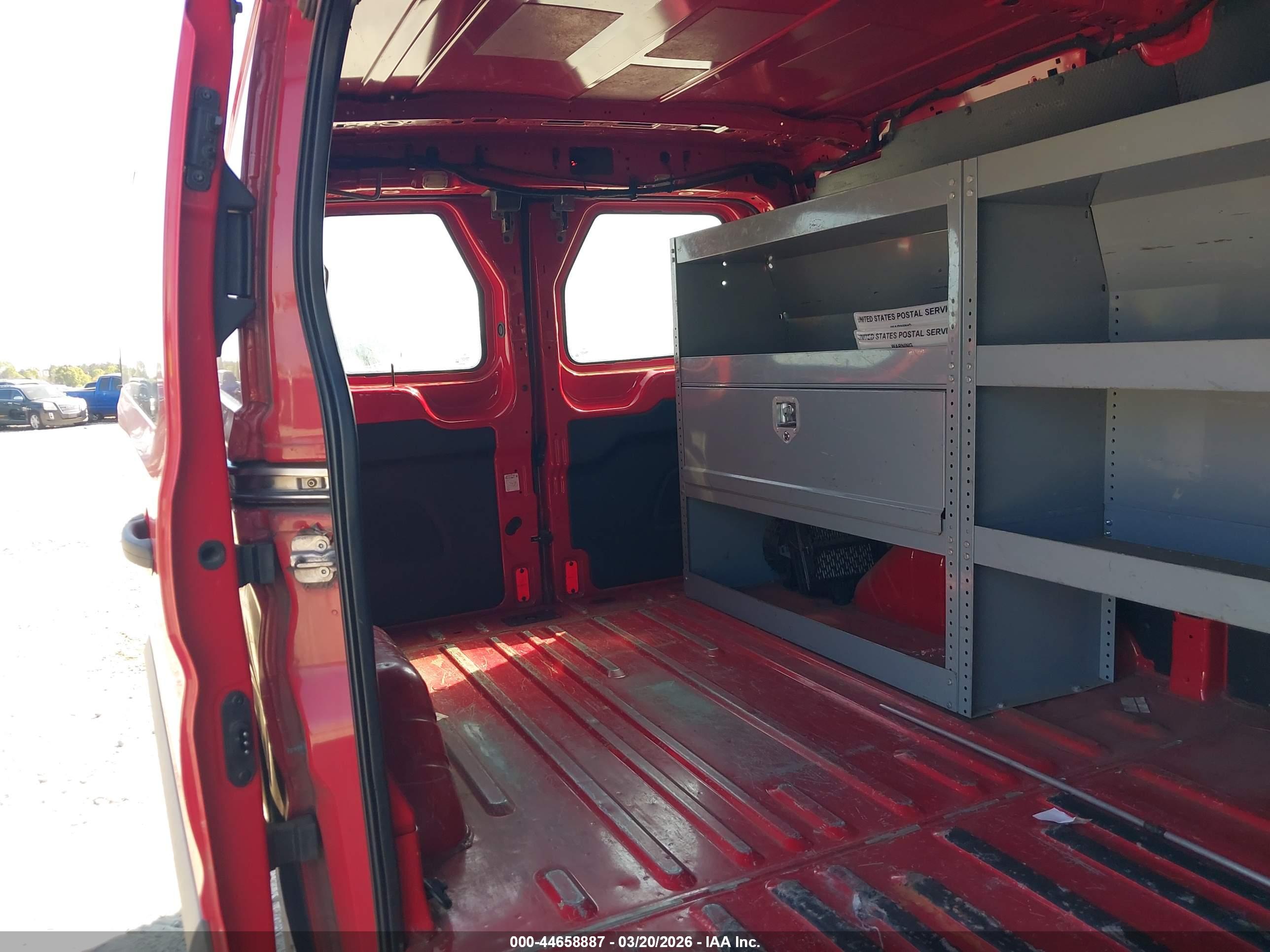 FORD TRANSIT-150 image 8