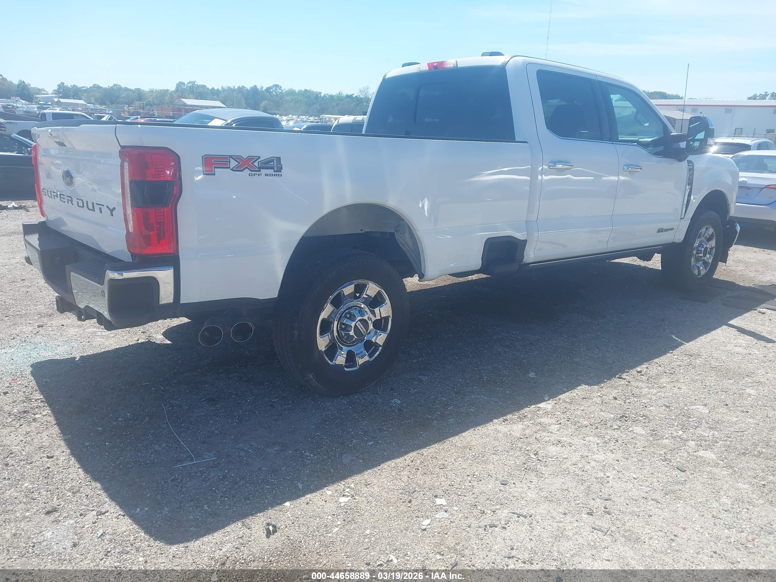 FORD F-350 image 4