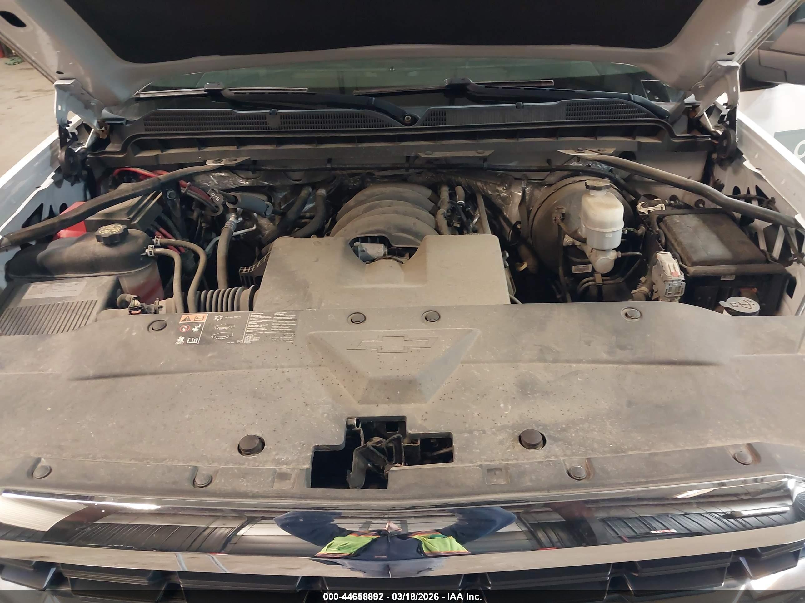 CHEVROLET SILVERADO image 10