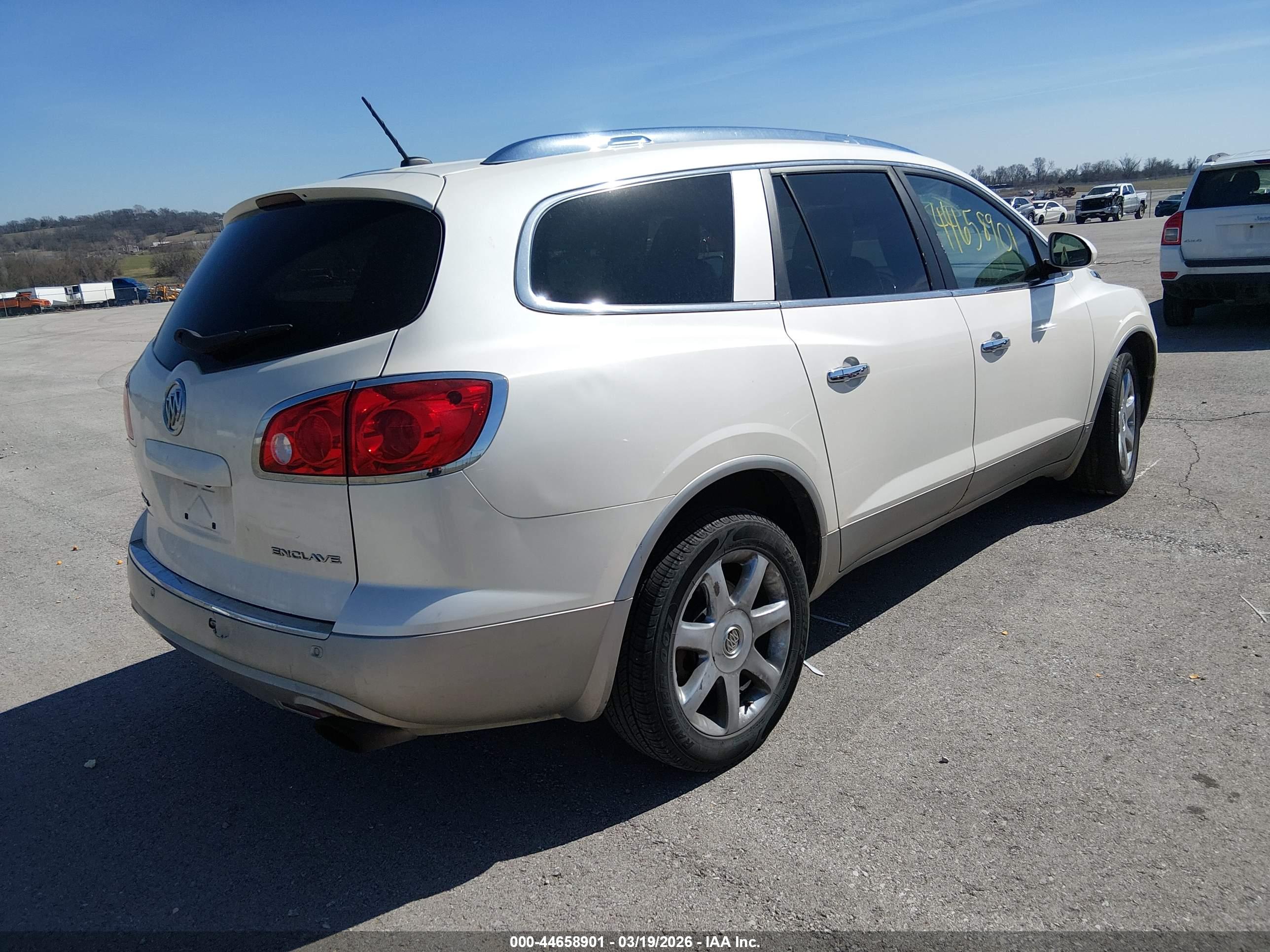 BUICK ENCLAVE image 4