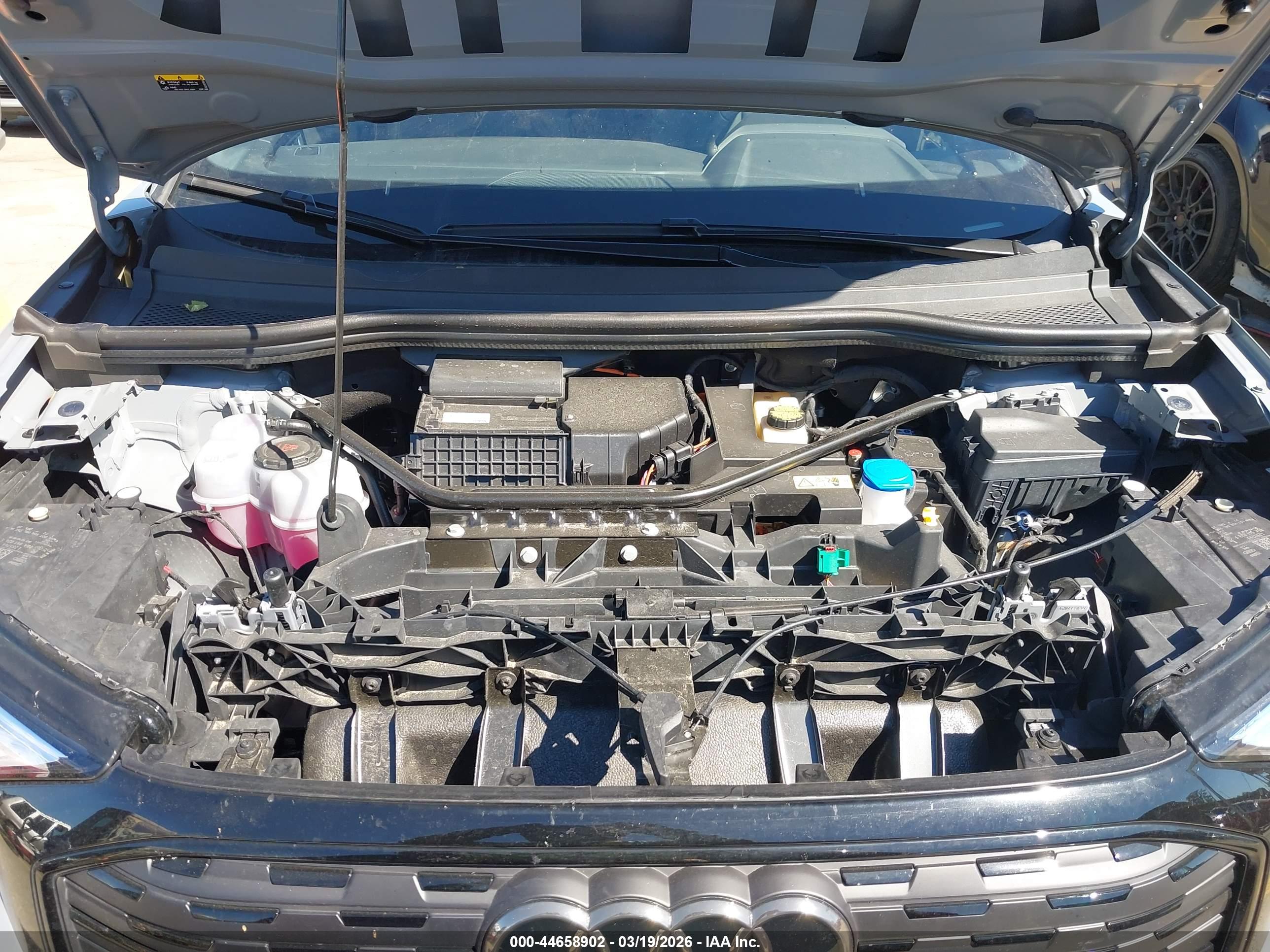 AUDI Q4 image 10