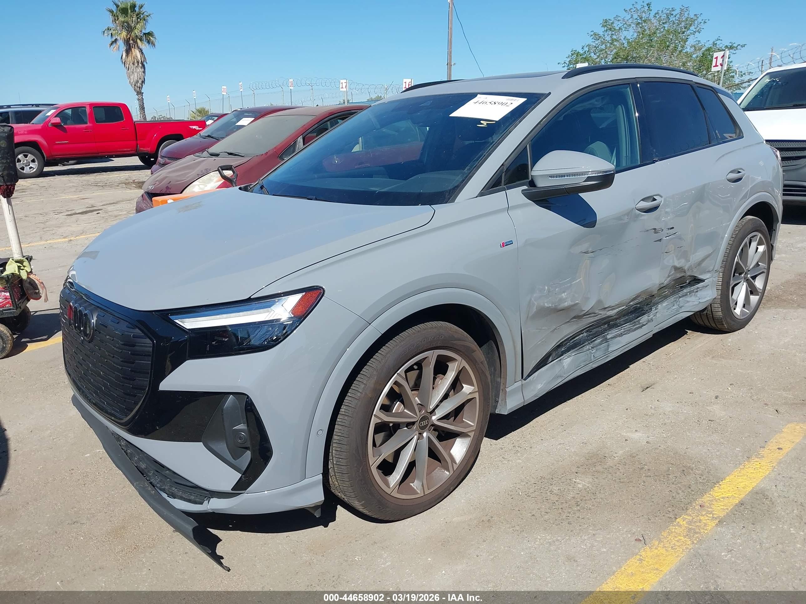 AUDI Q4 image 2