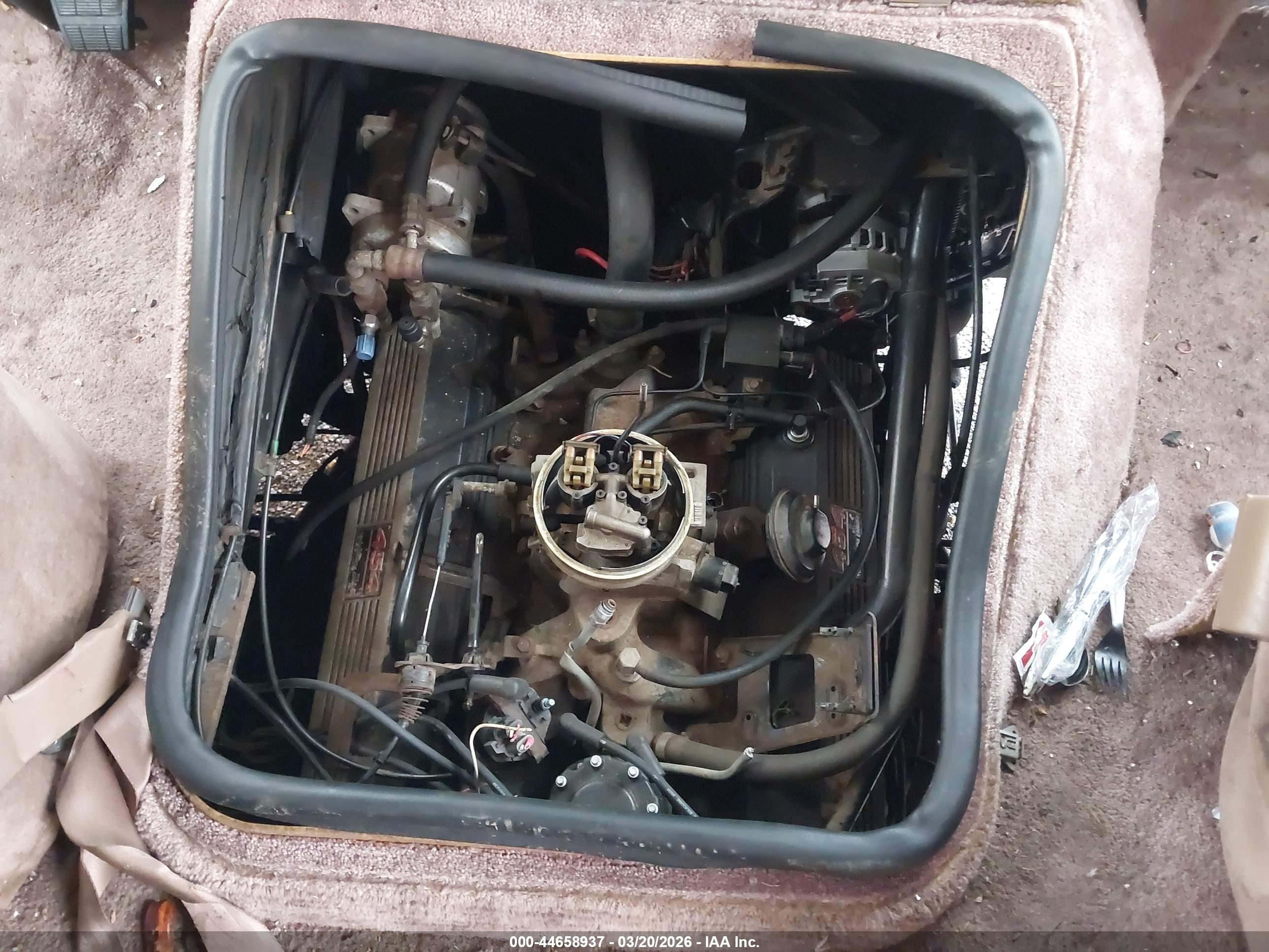 CHEVROLET P30 image 10