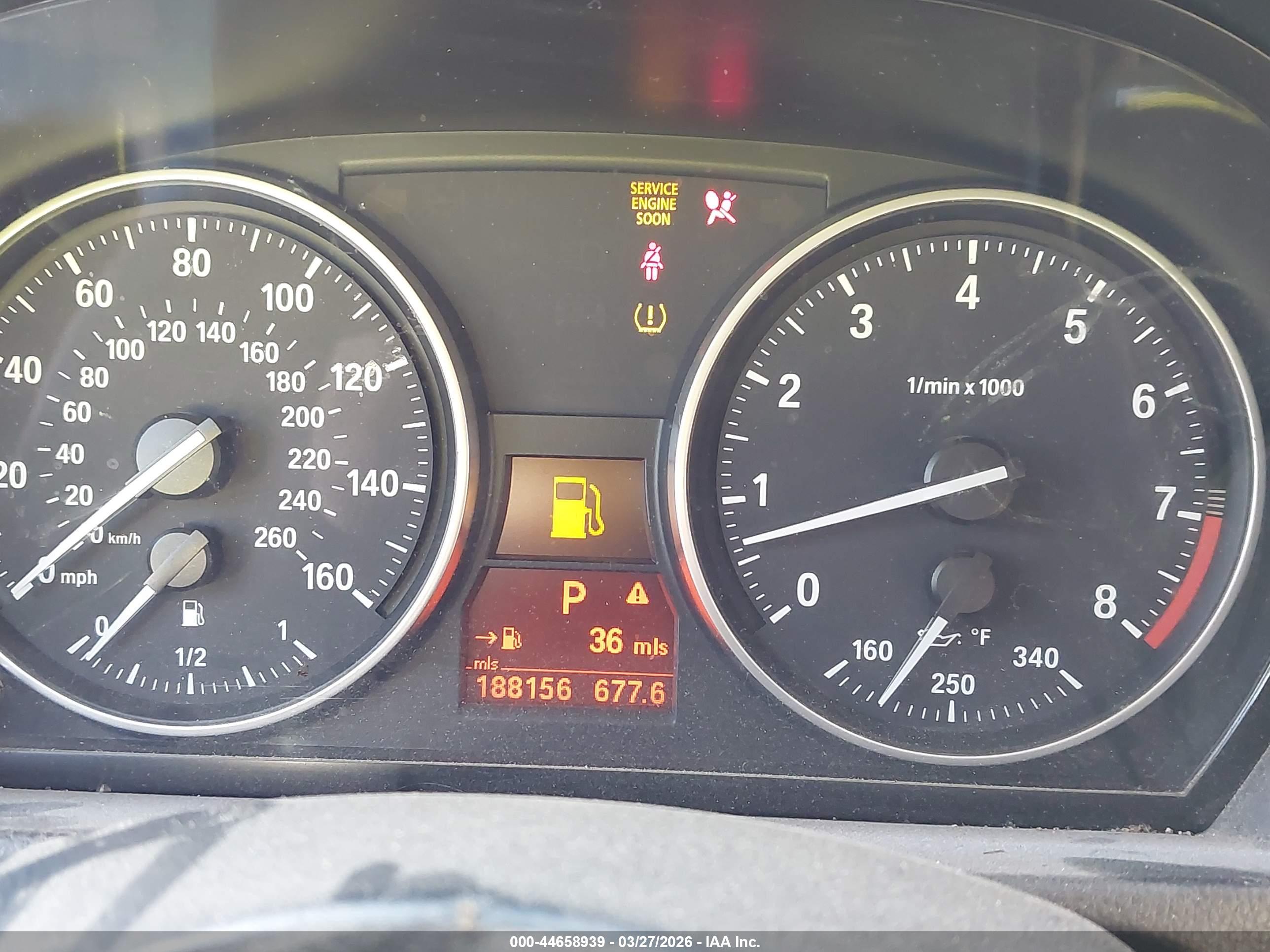 BMW 335I image 7