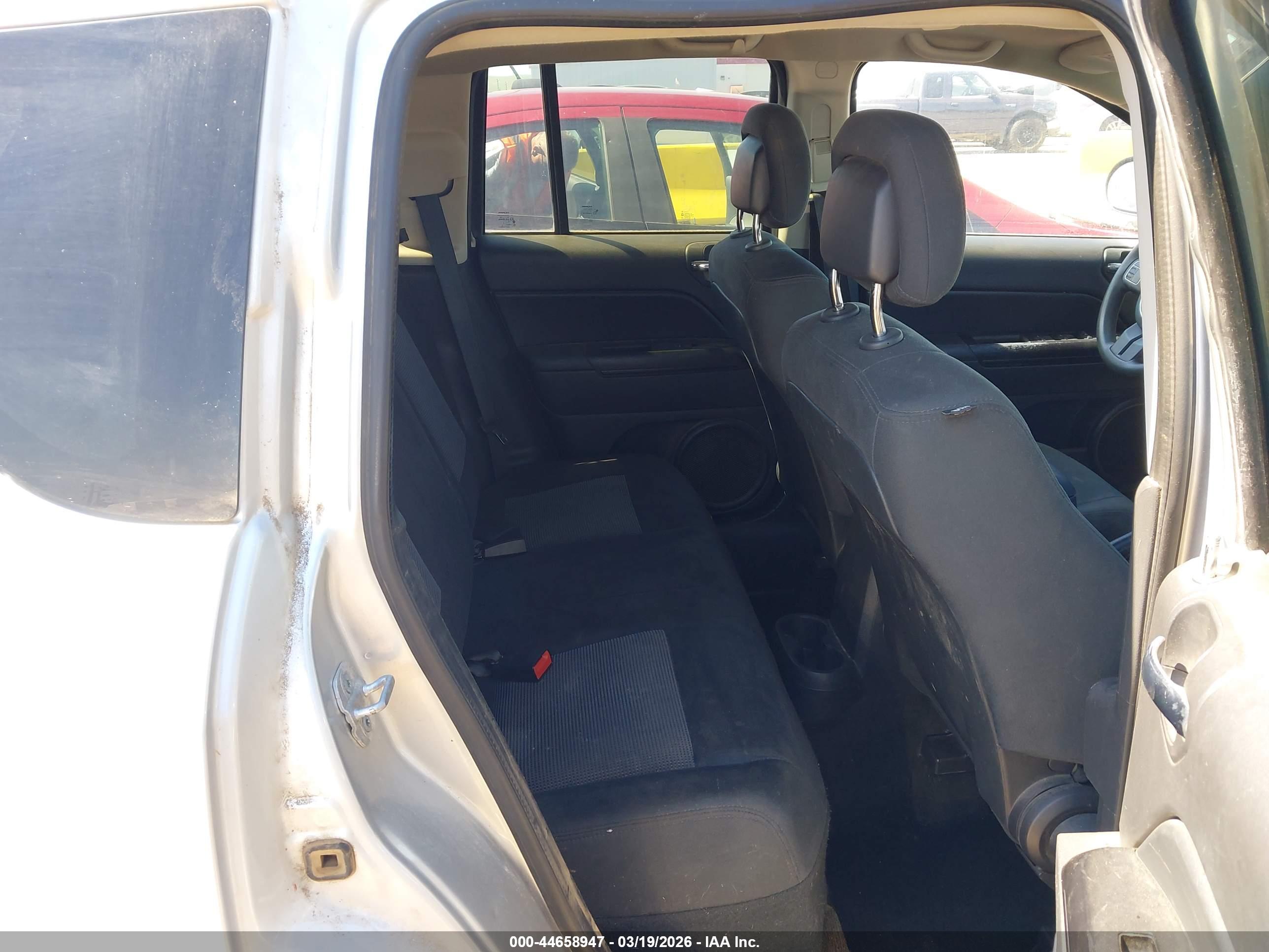 JEEP COMPASS image 8