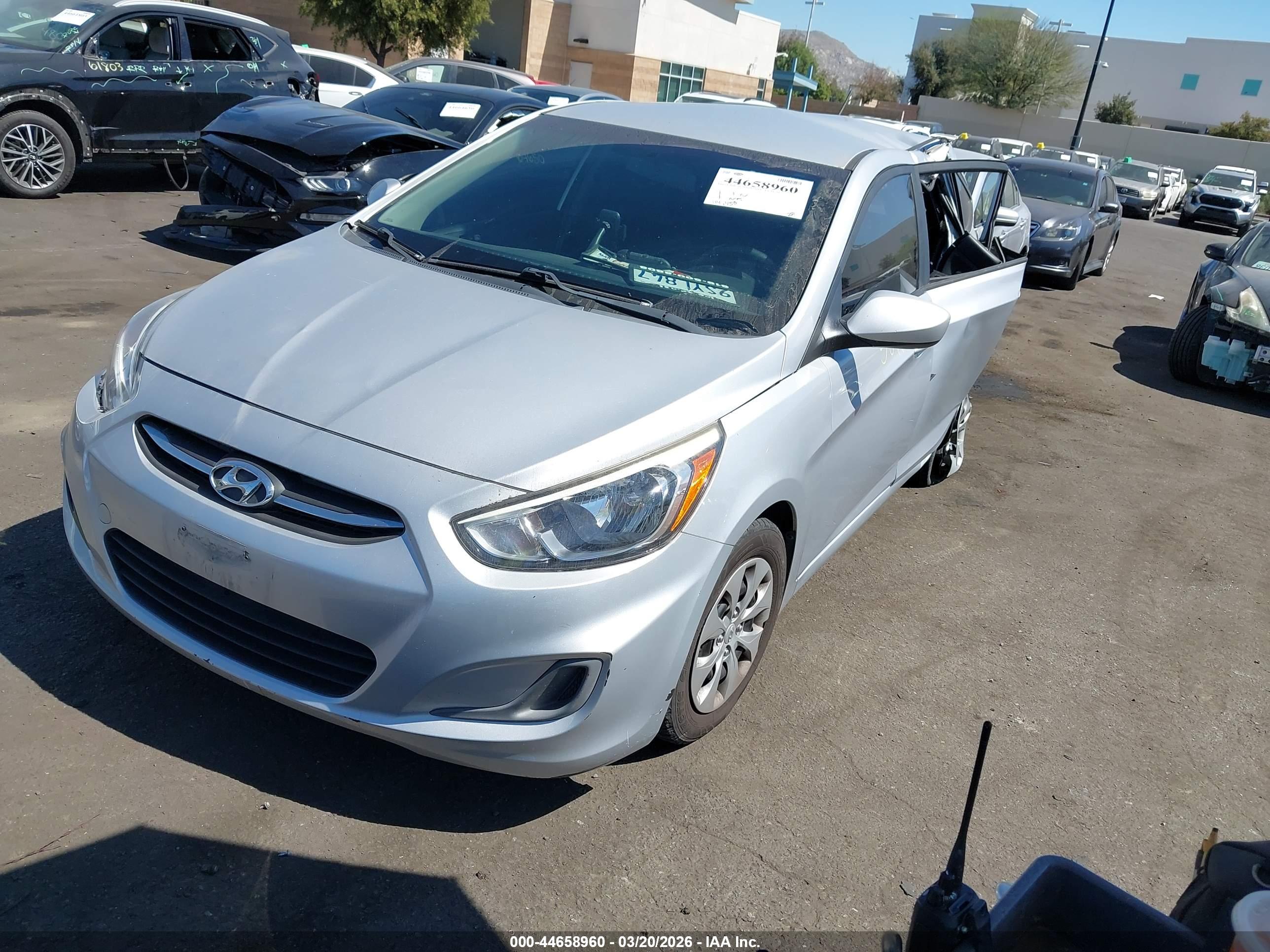 HYUNDAI ACCENT image 2
