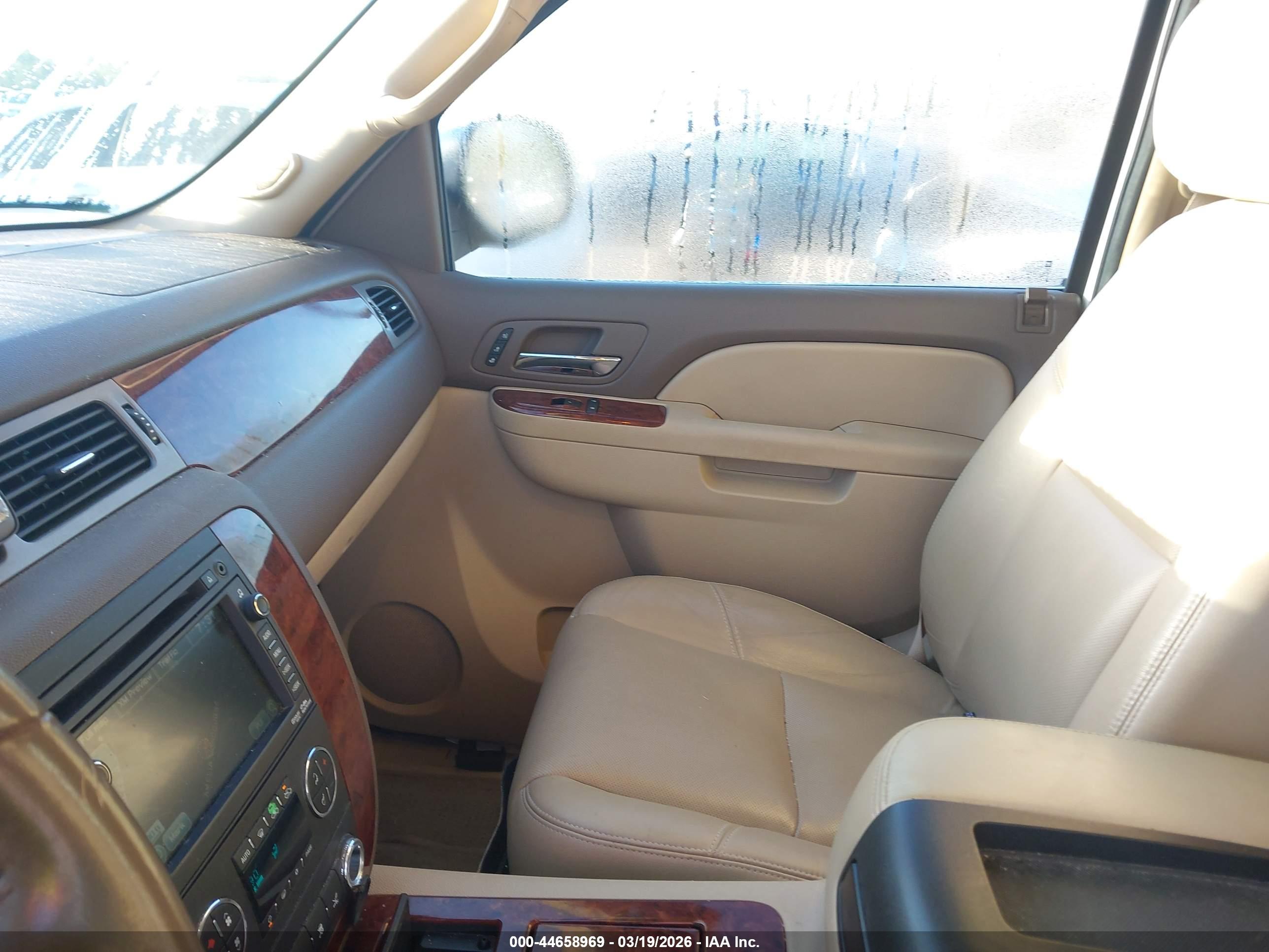 CHEVROLET AVALANCHE image 5