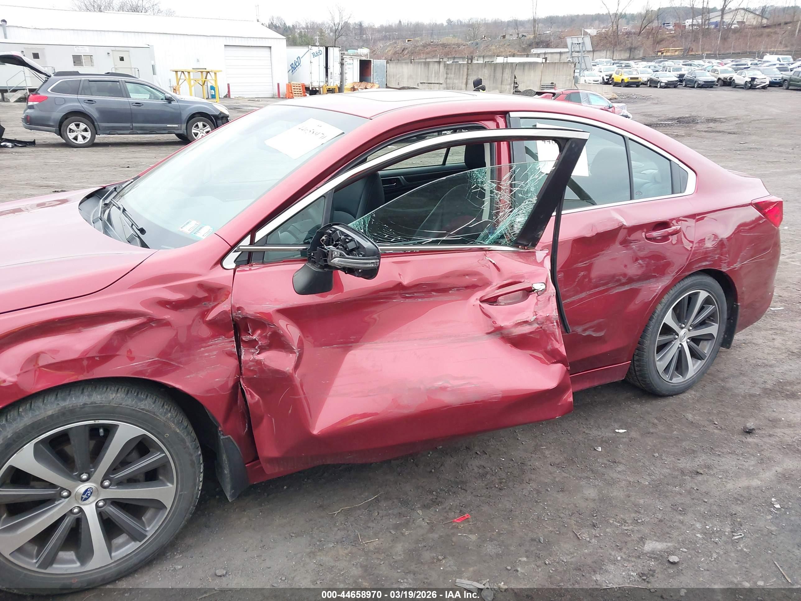 SUBARU LEGACY image 6