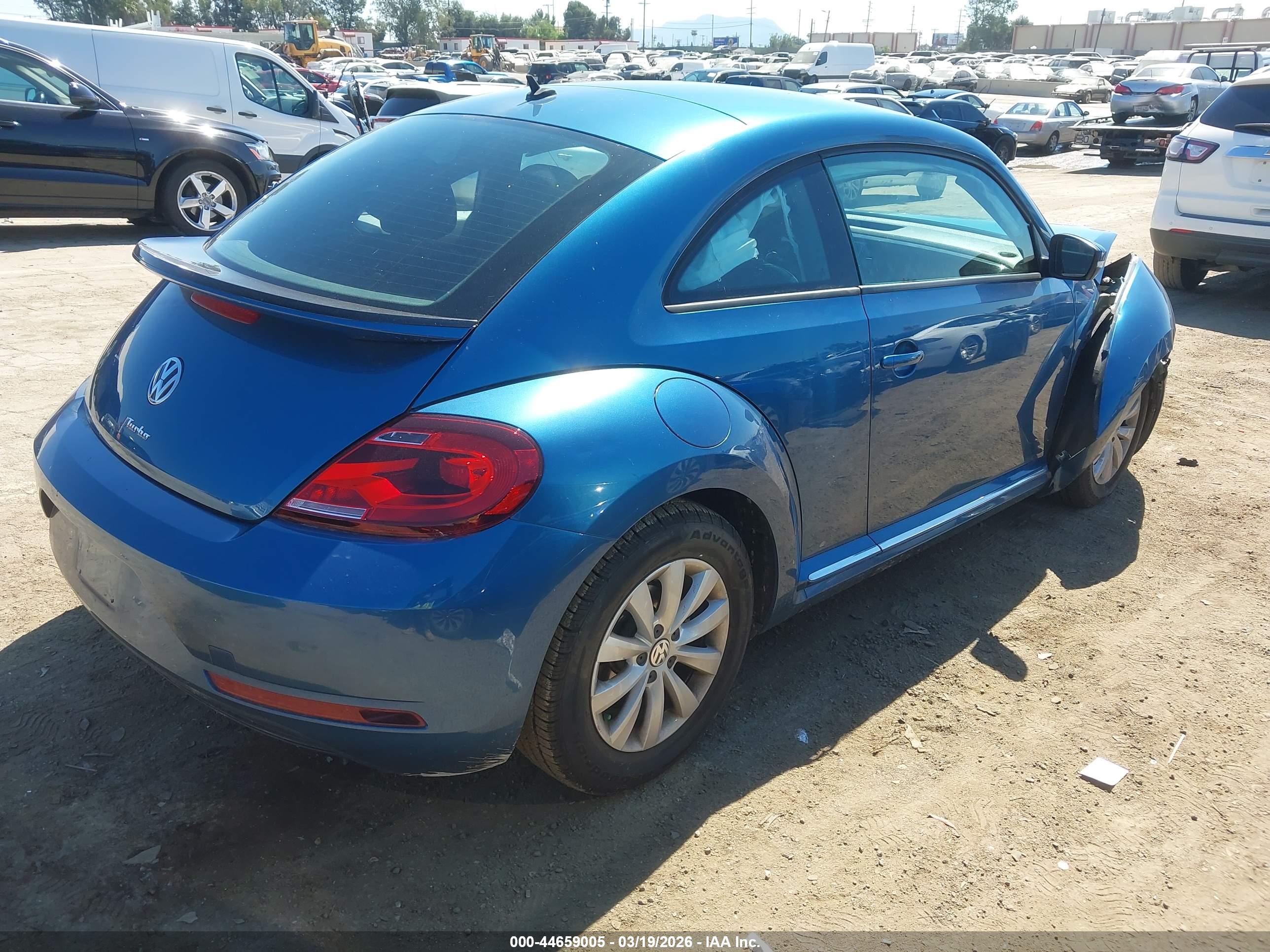 VOLKSWAGEN BEETLE image 4