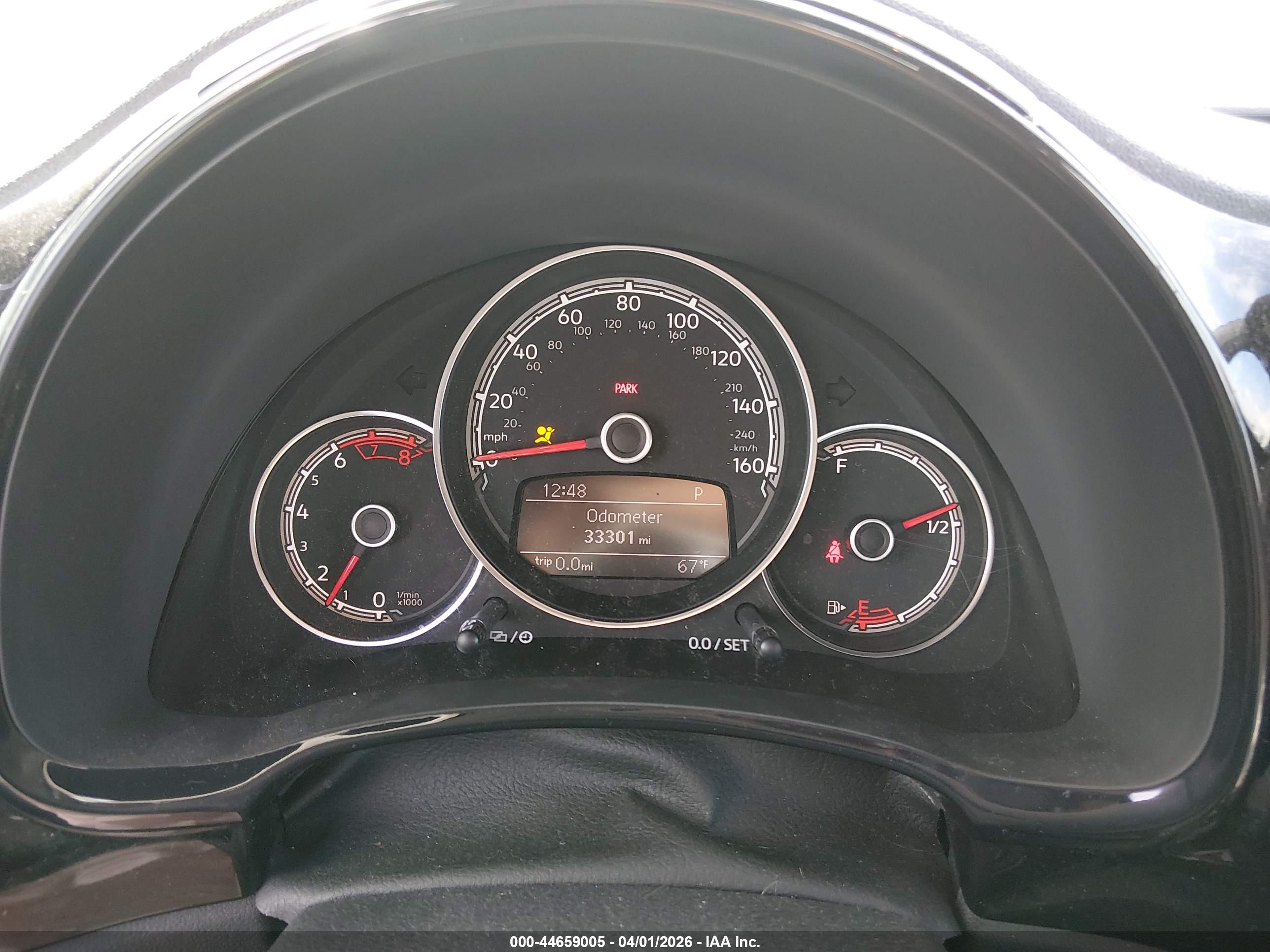 VOLKSWAGEN BEETLE image 7