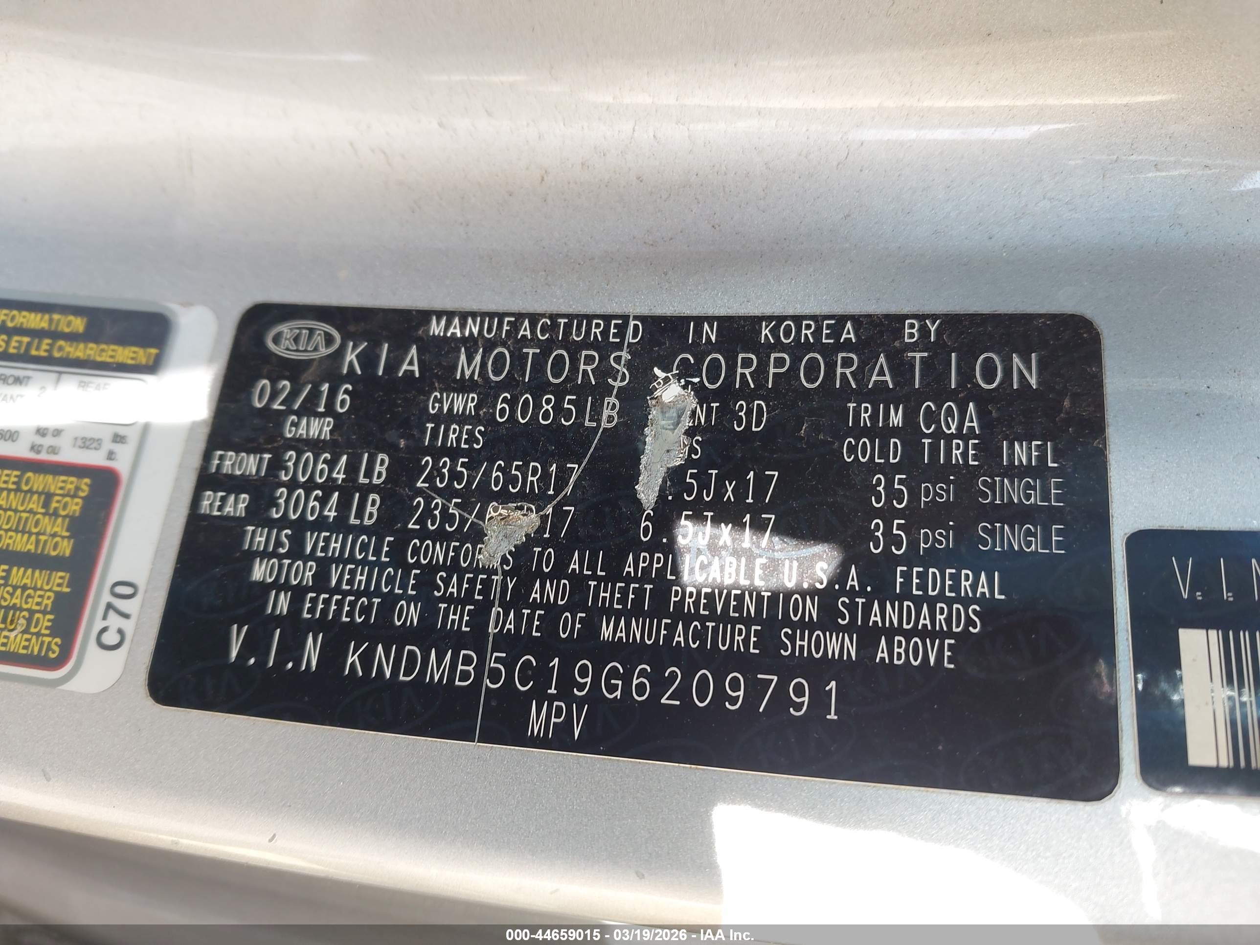 KIA SEDONA image 9