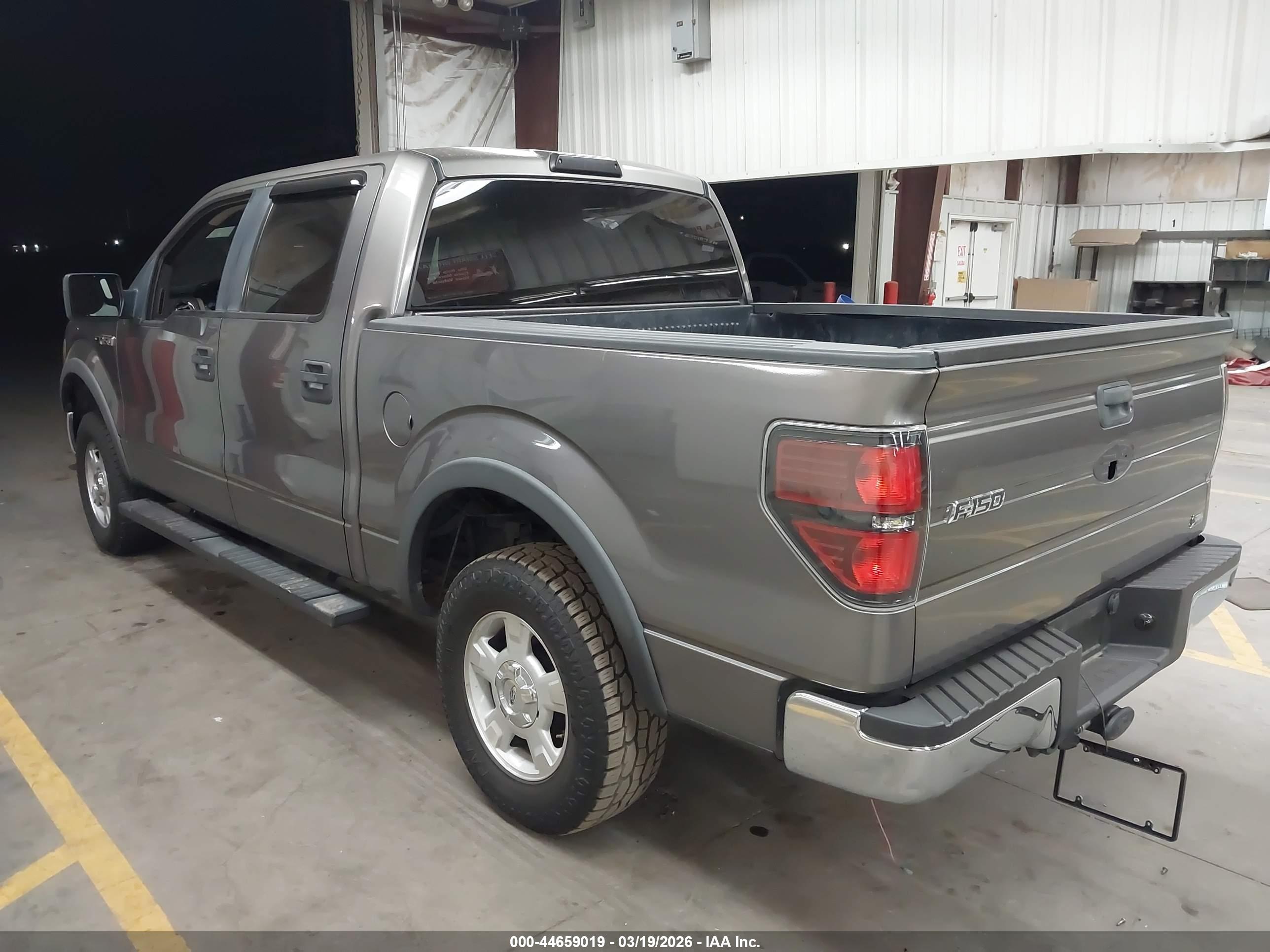 FORD F-150 image 3