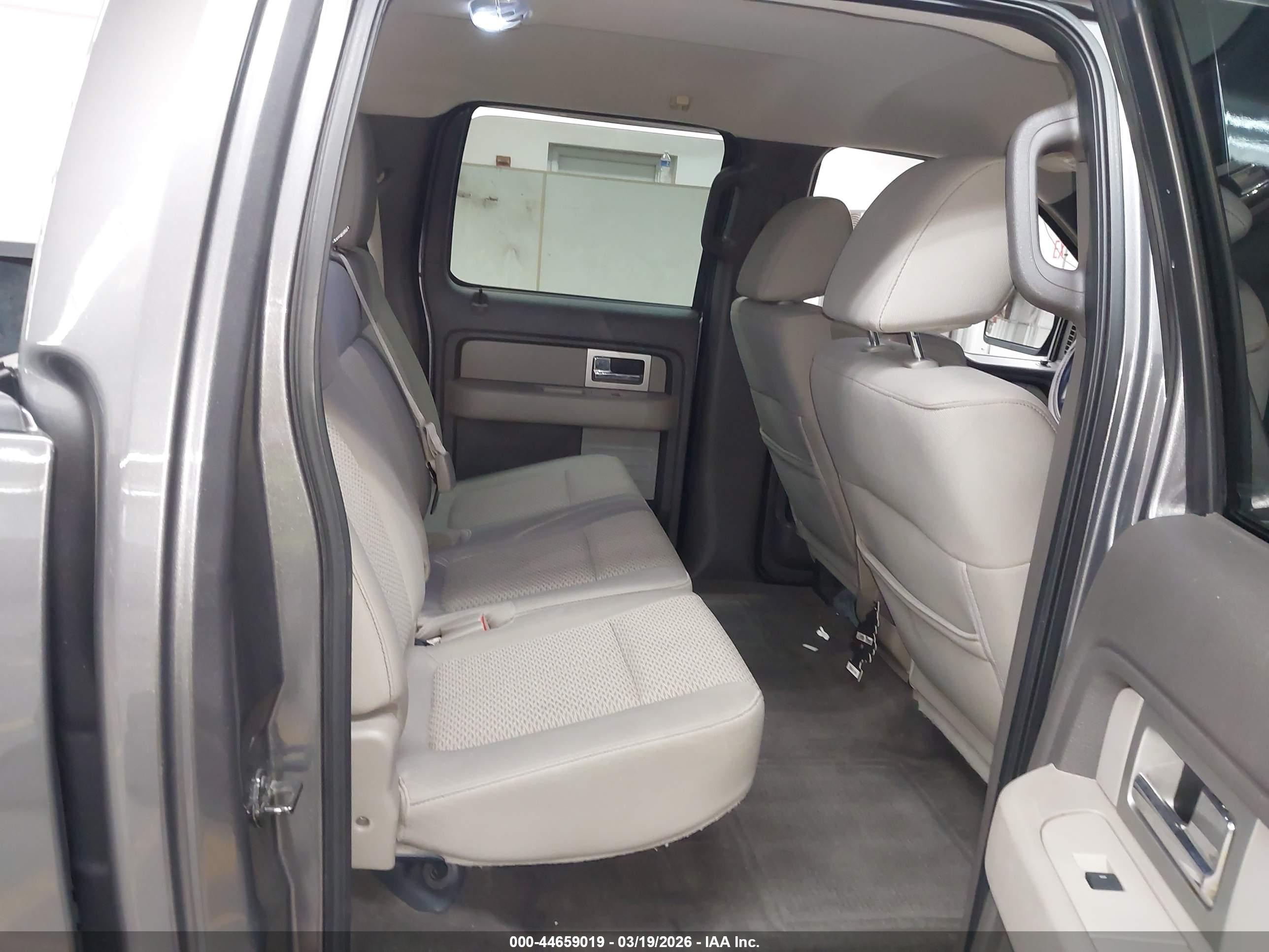 FORD F-150 image 8