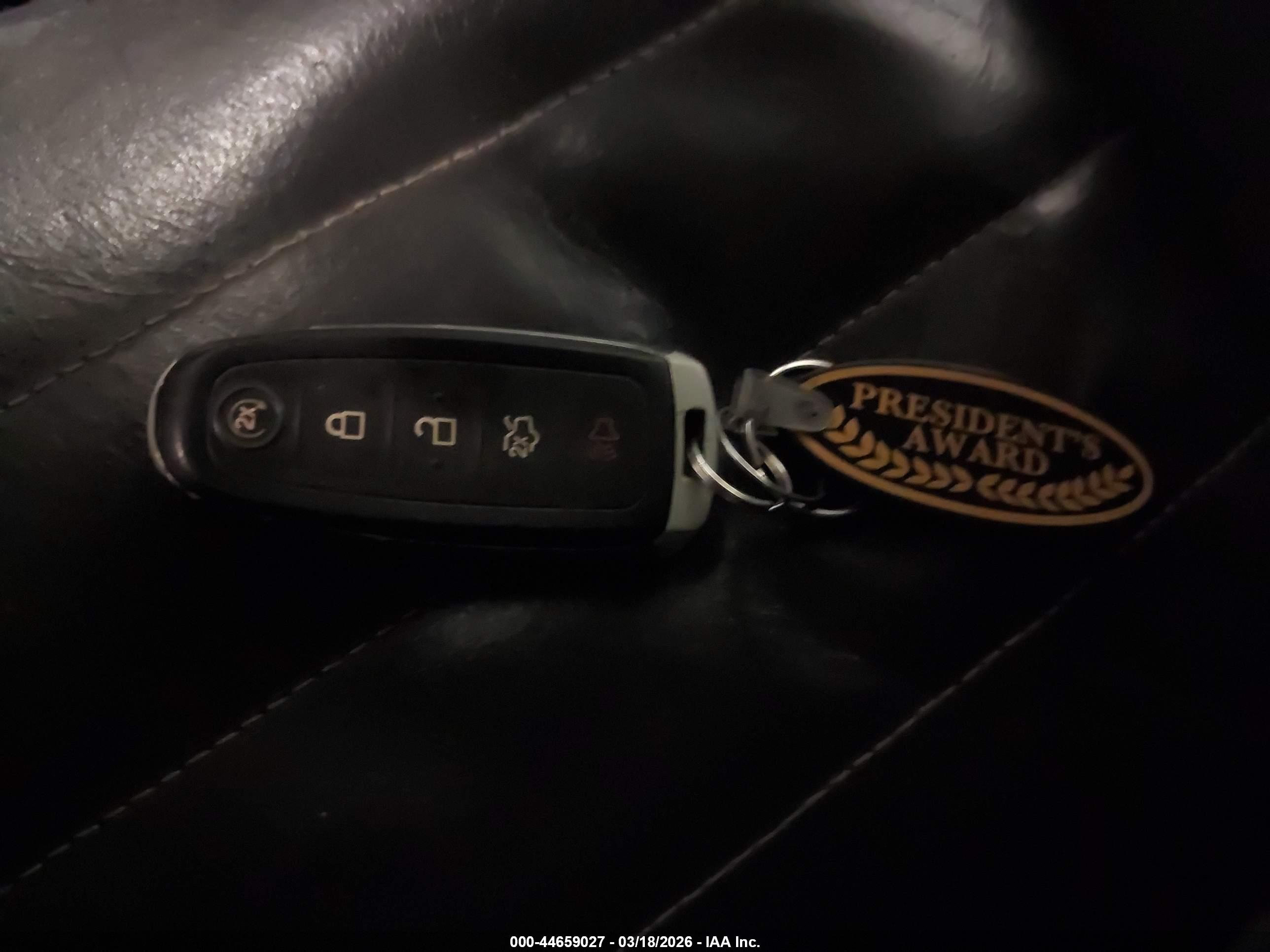 FORD ESCAPE image 11