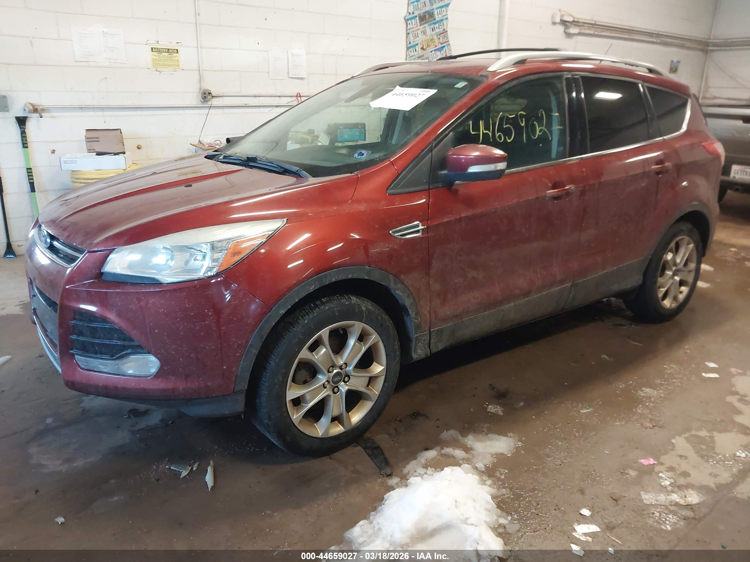 FORD ESCAPE image 2