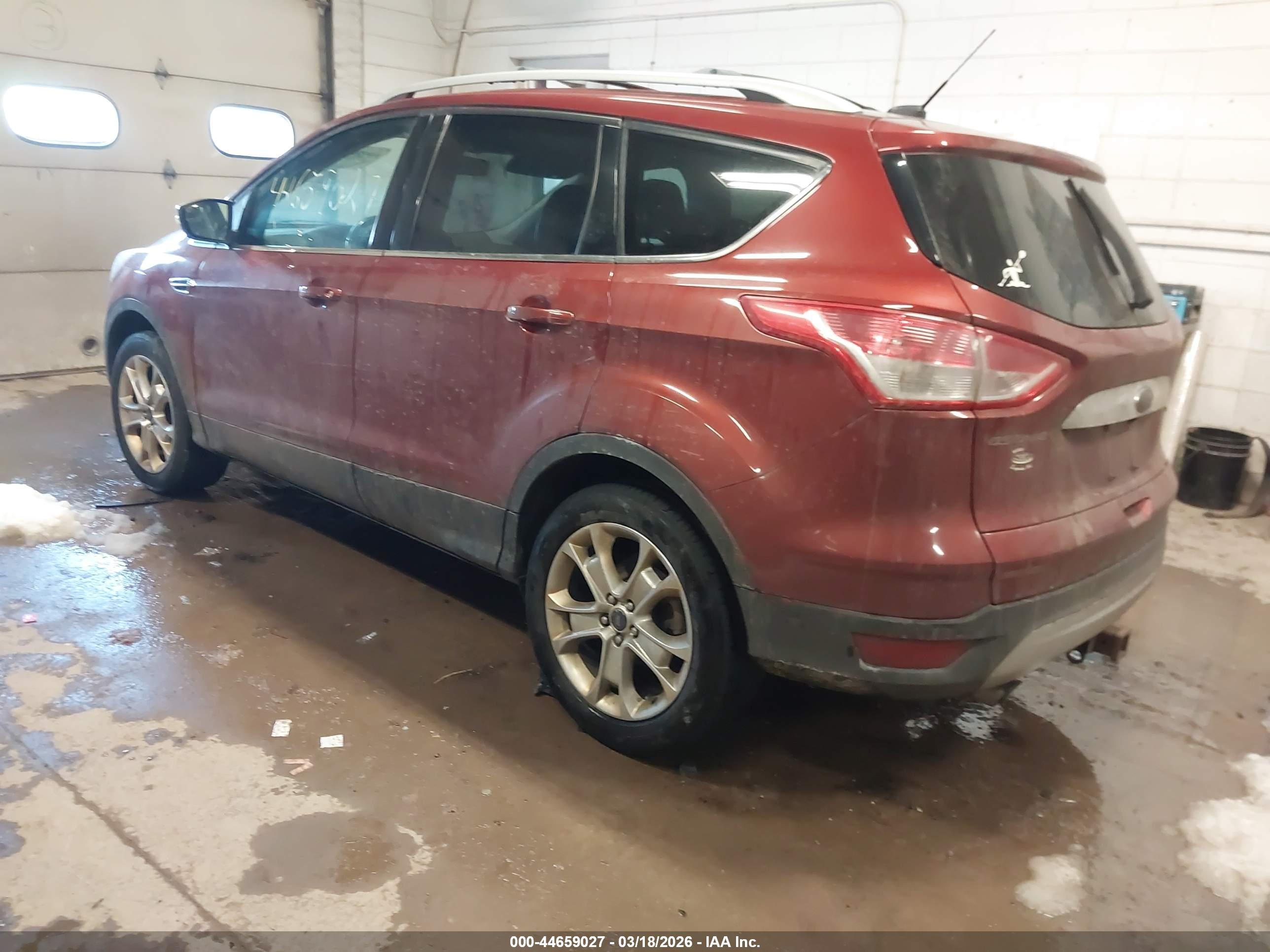 FORD ESCAPE image 3