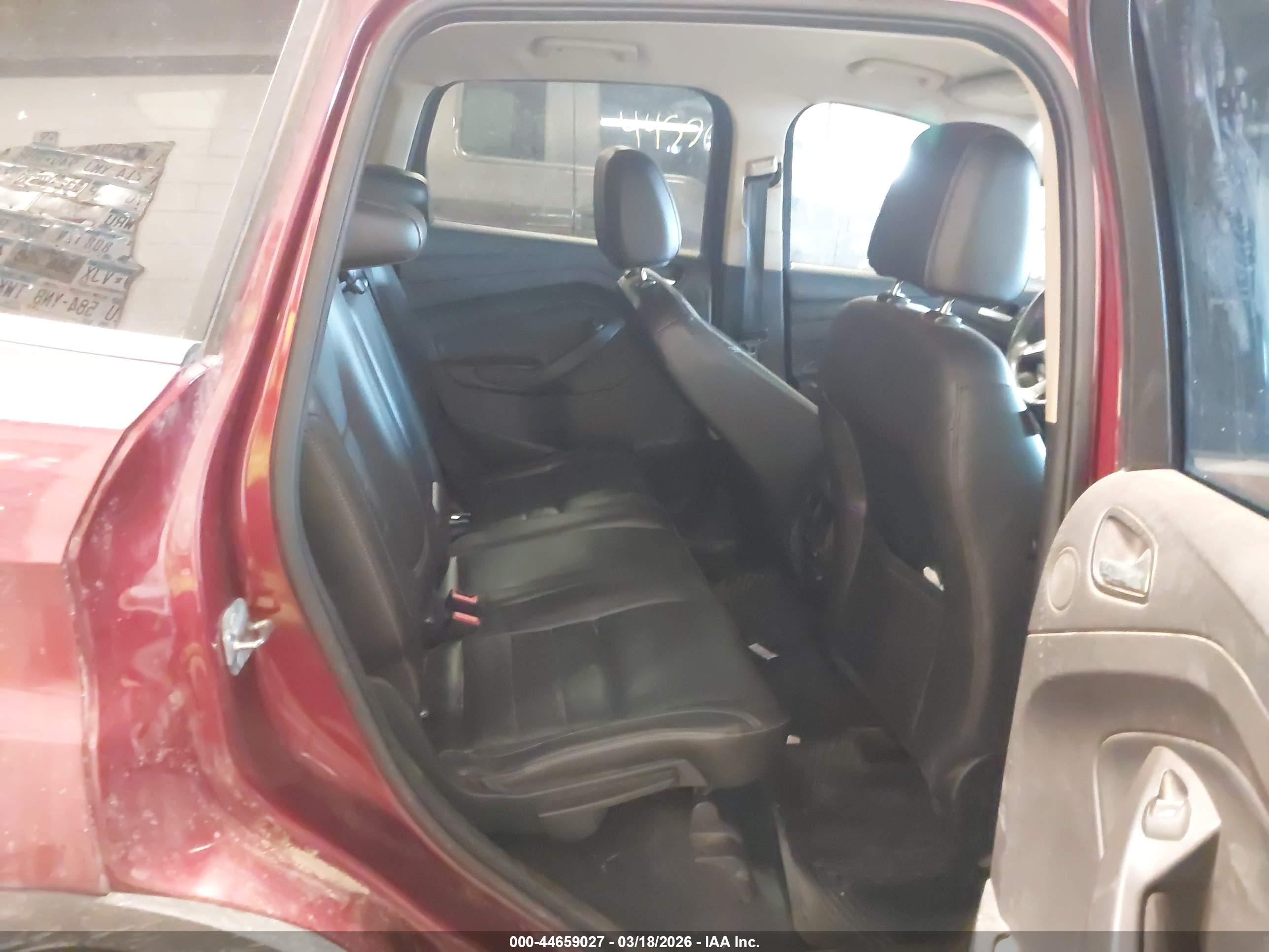 FORD ESCAPE image 8