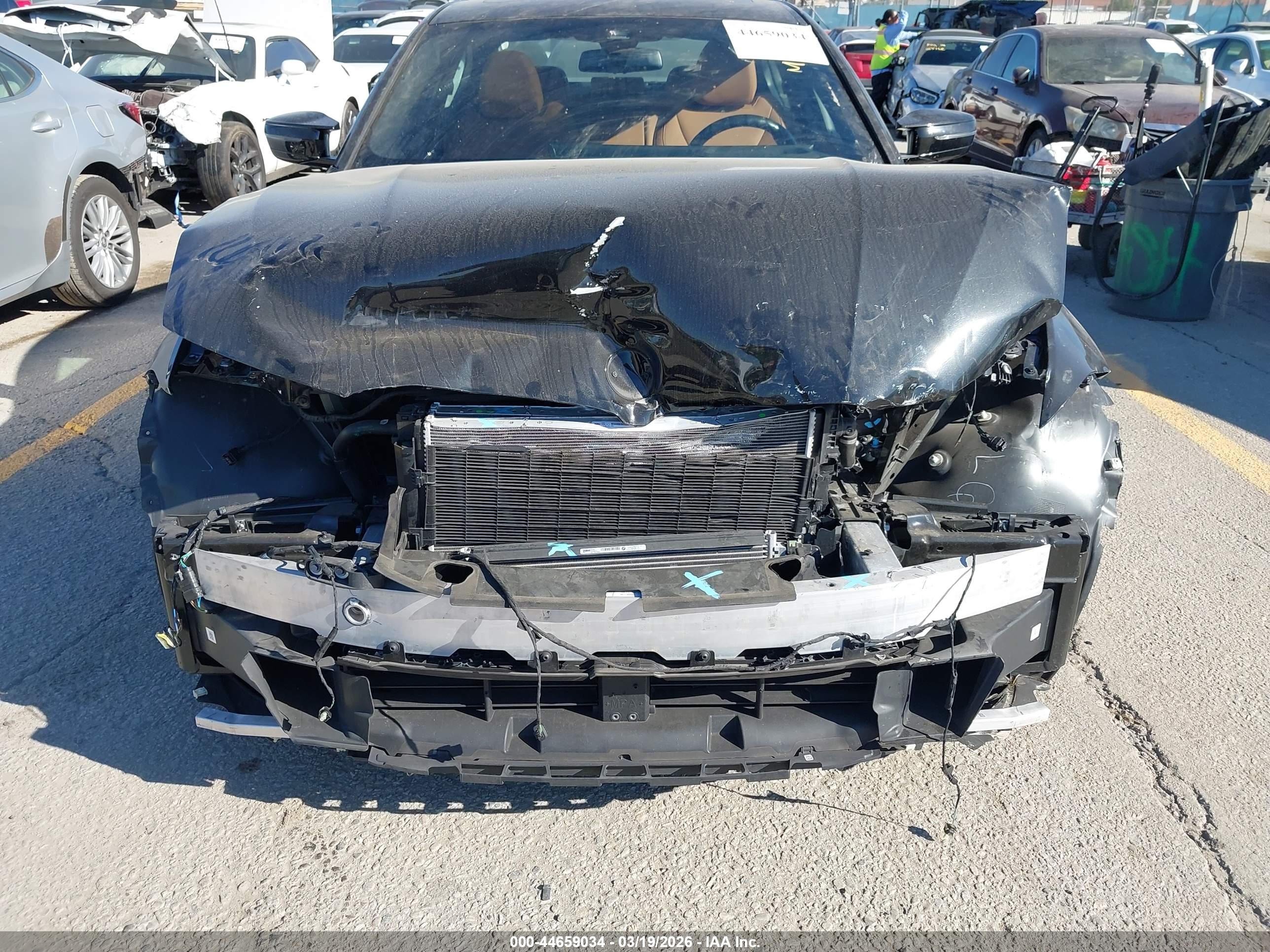 BMW M340I image 6