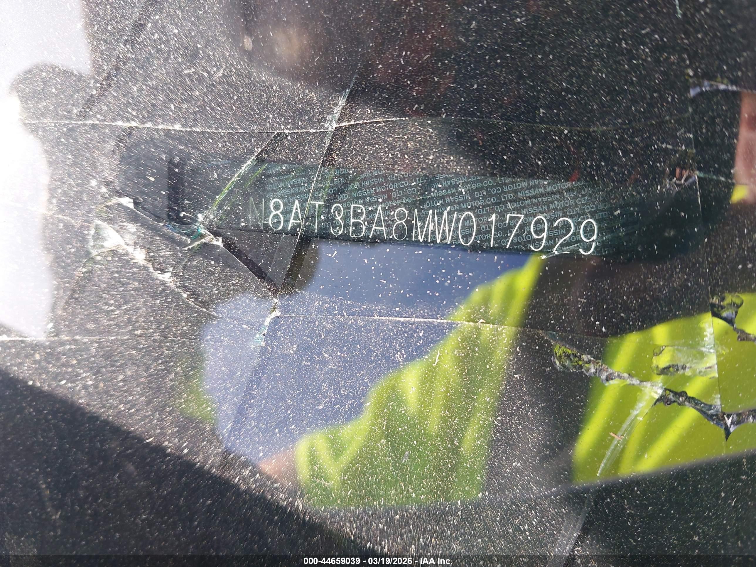NISSAN ROGUE image 9