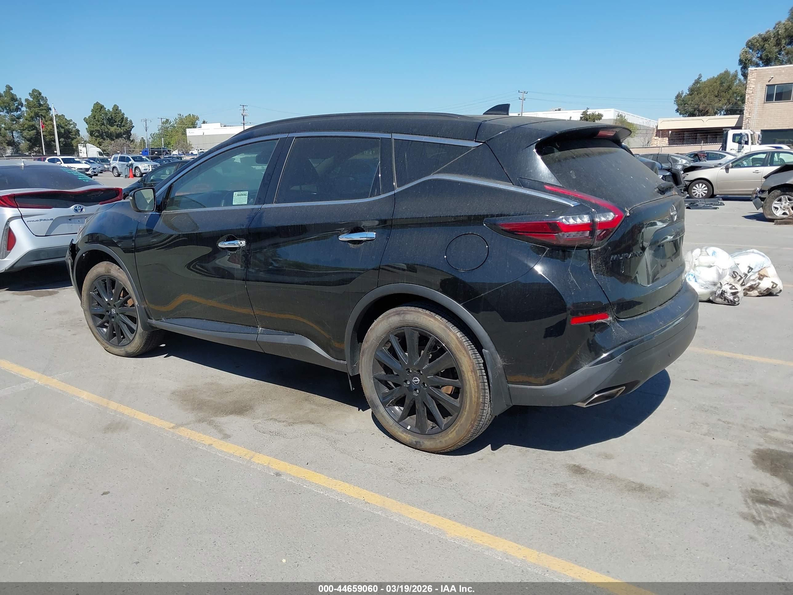 NISSAN MURANO image 3