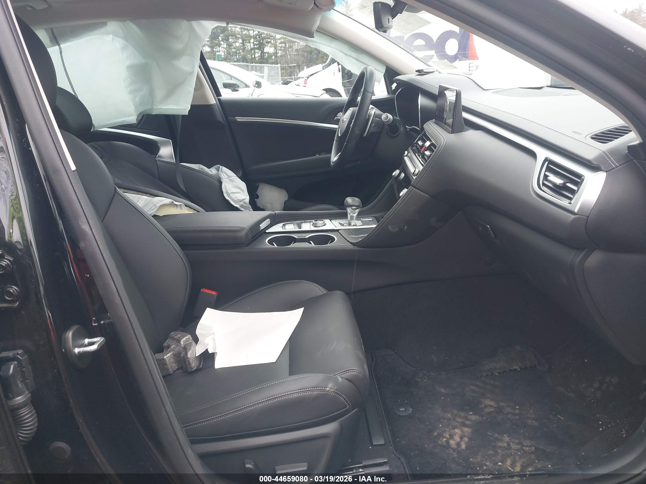 GENESIS G70 image 5