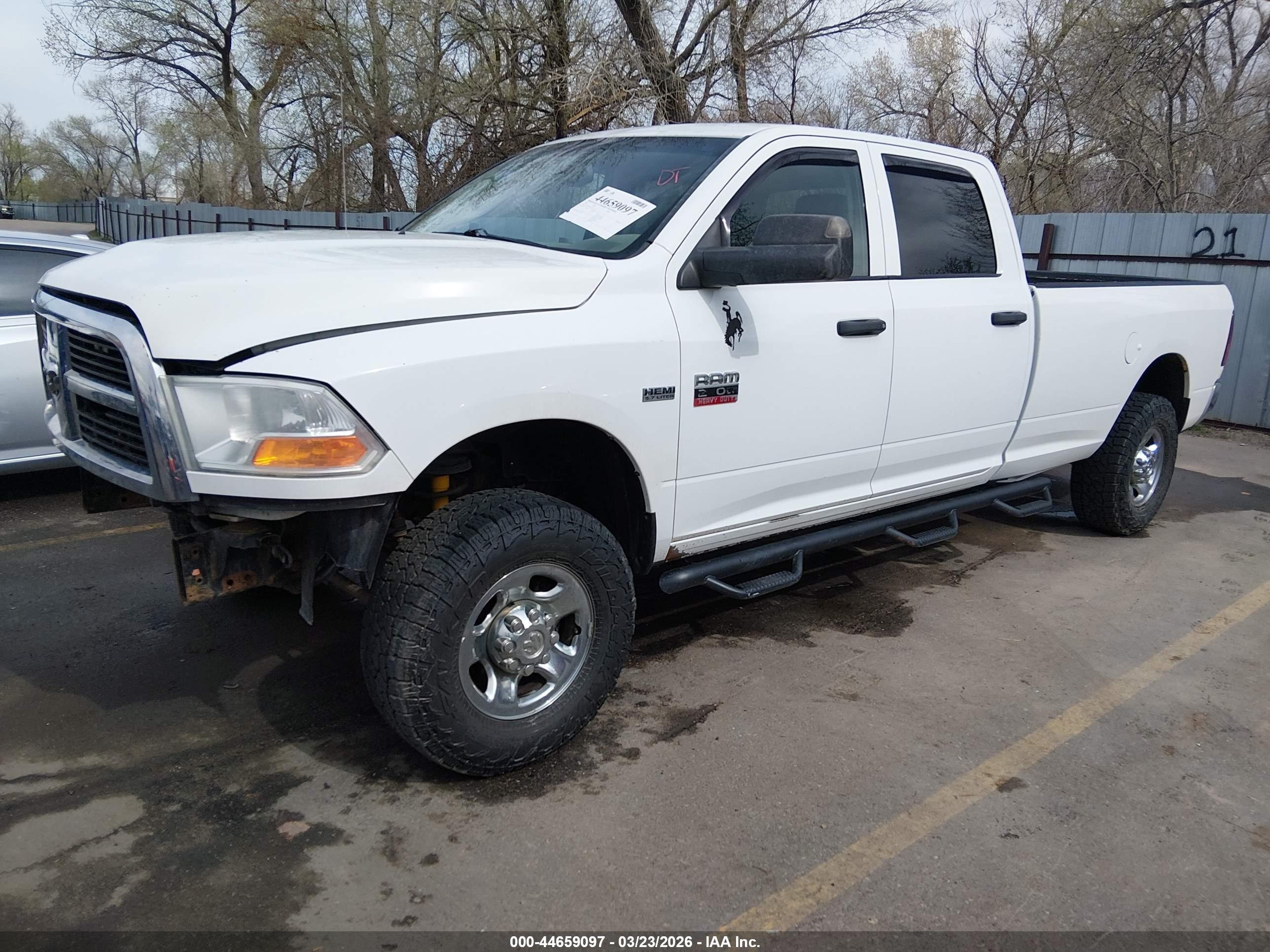RAM 2500 image 2