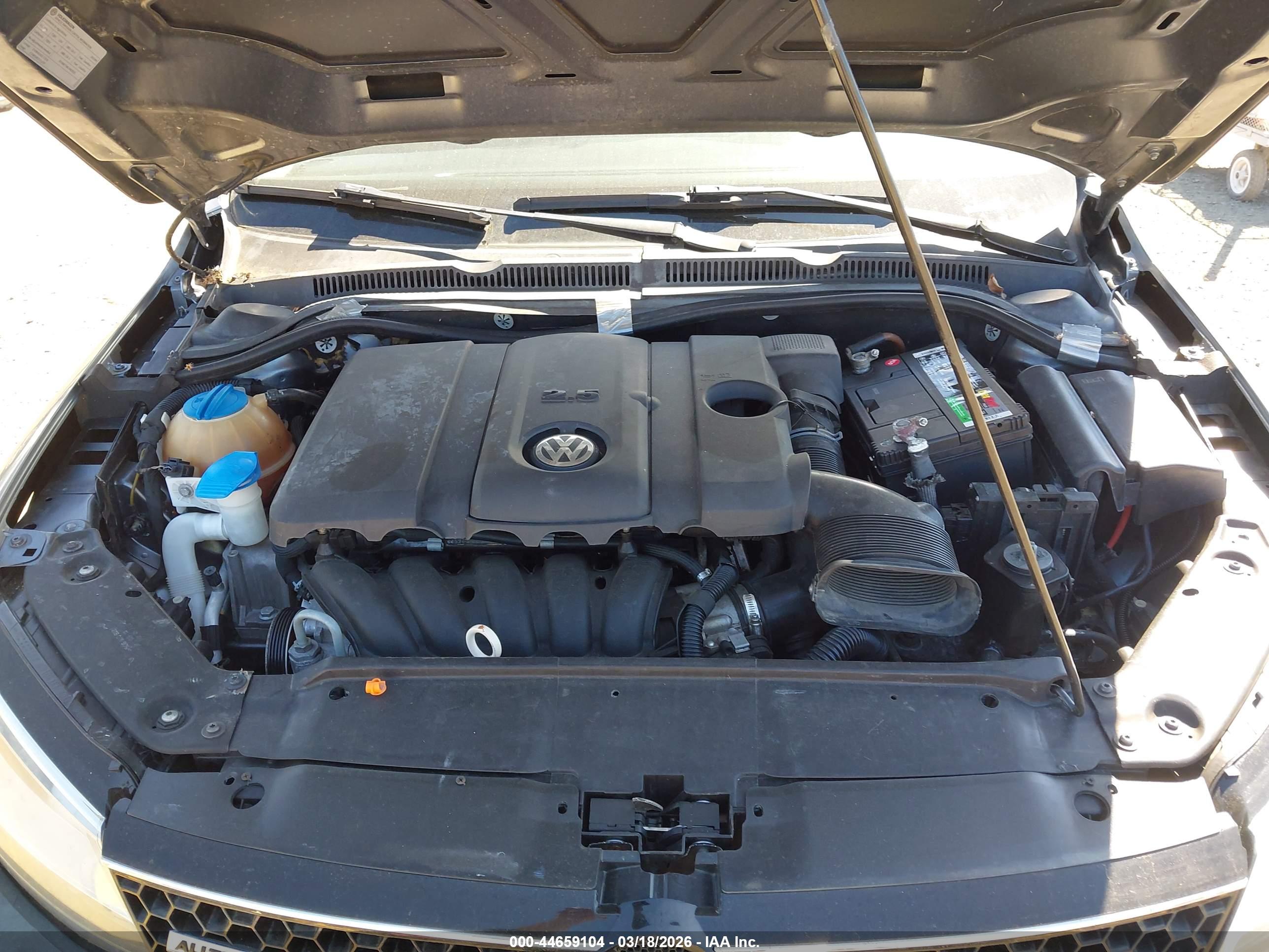 VOLKSWAGEN JETTA image 10