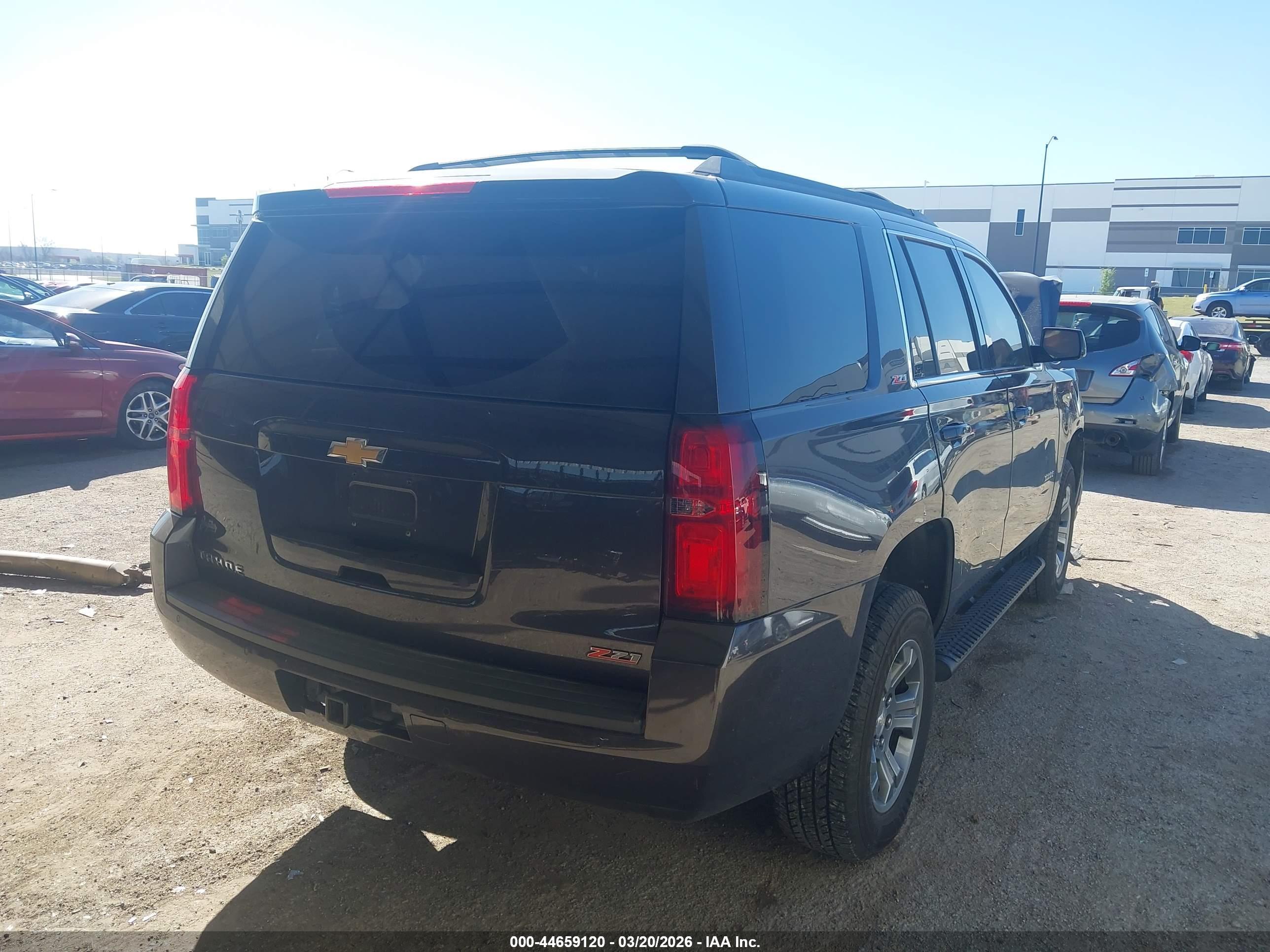 CHEVROLET TAHOE image 4