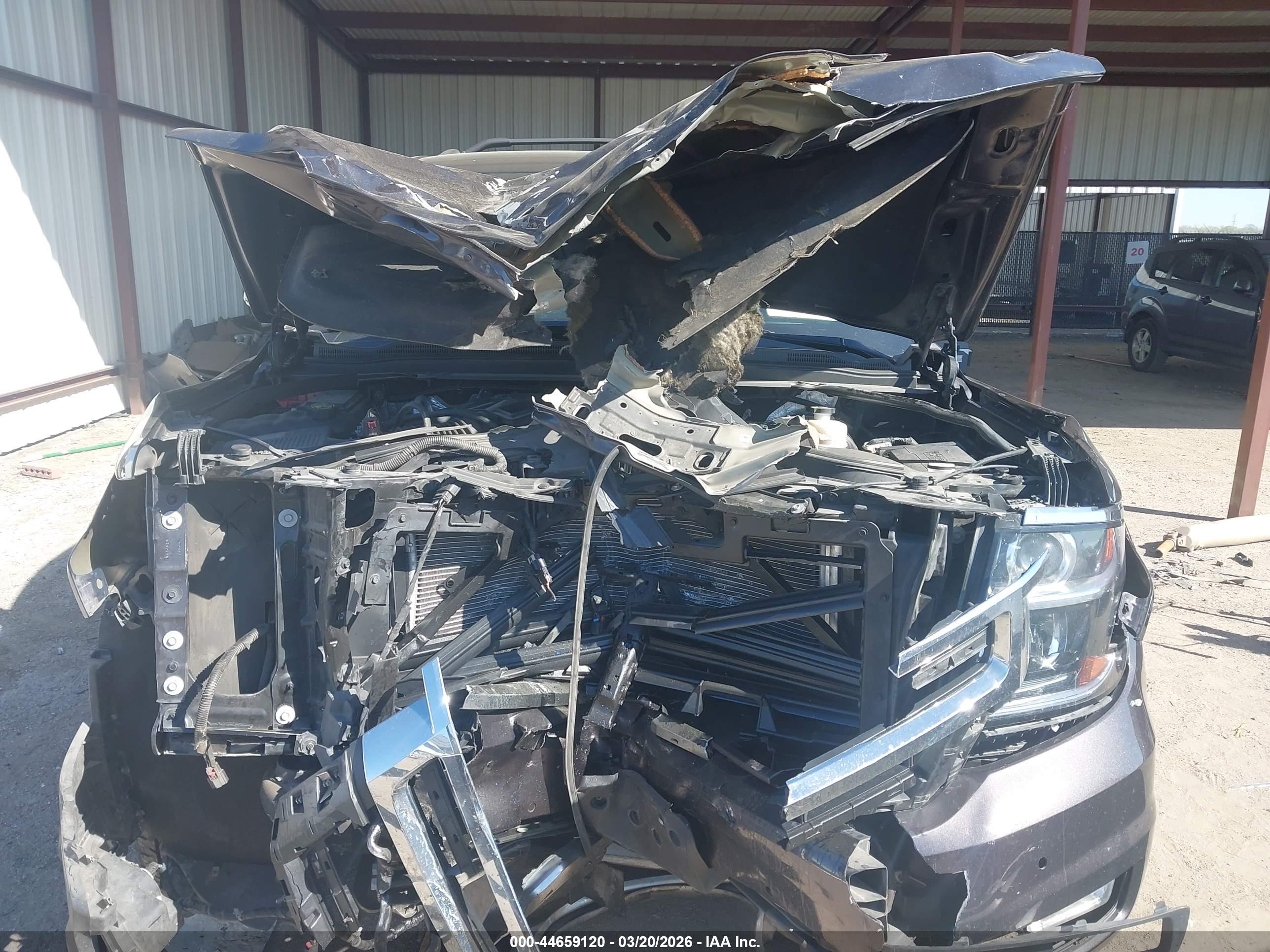 CHEVROLET TAHOE image 6