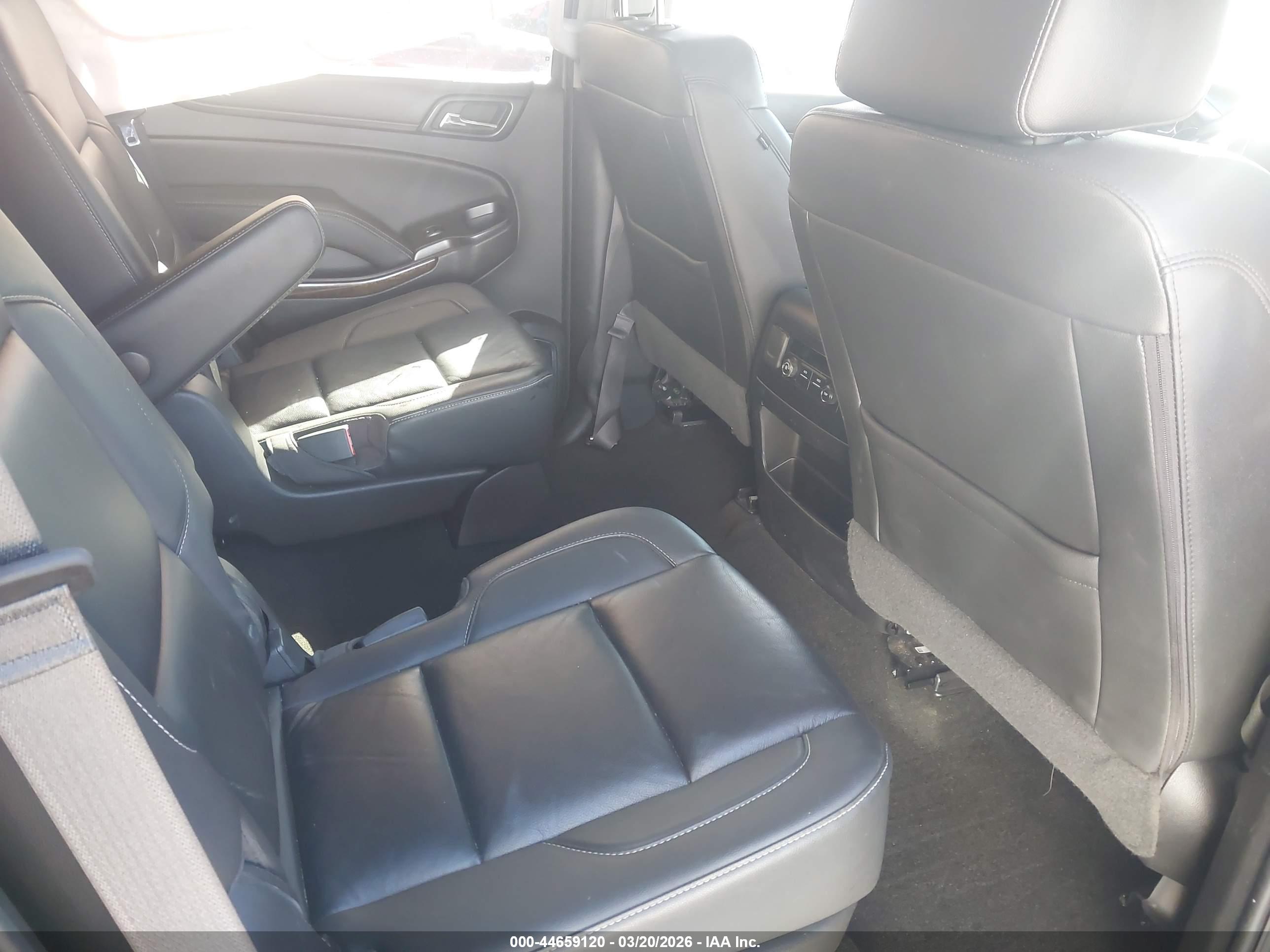 CHEVROLET TAHOE image 8