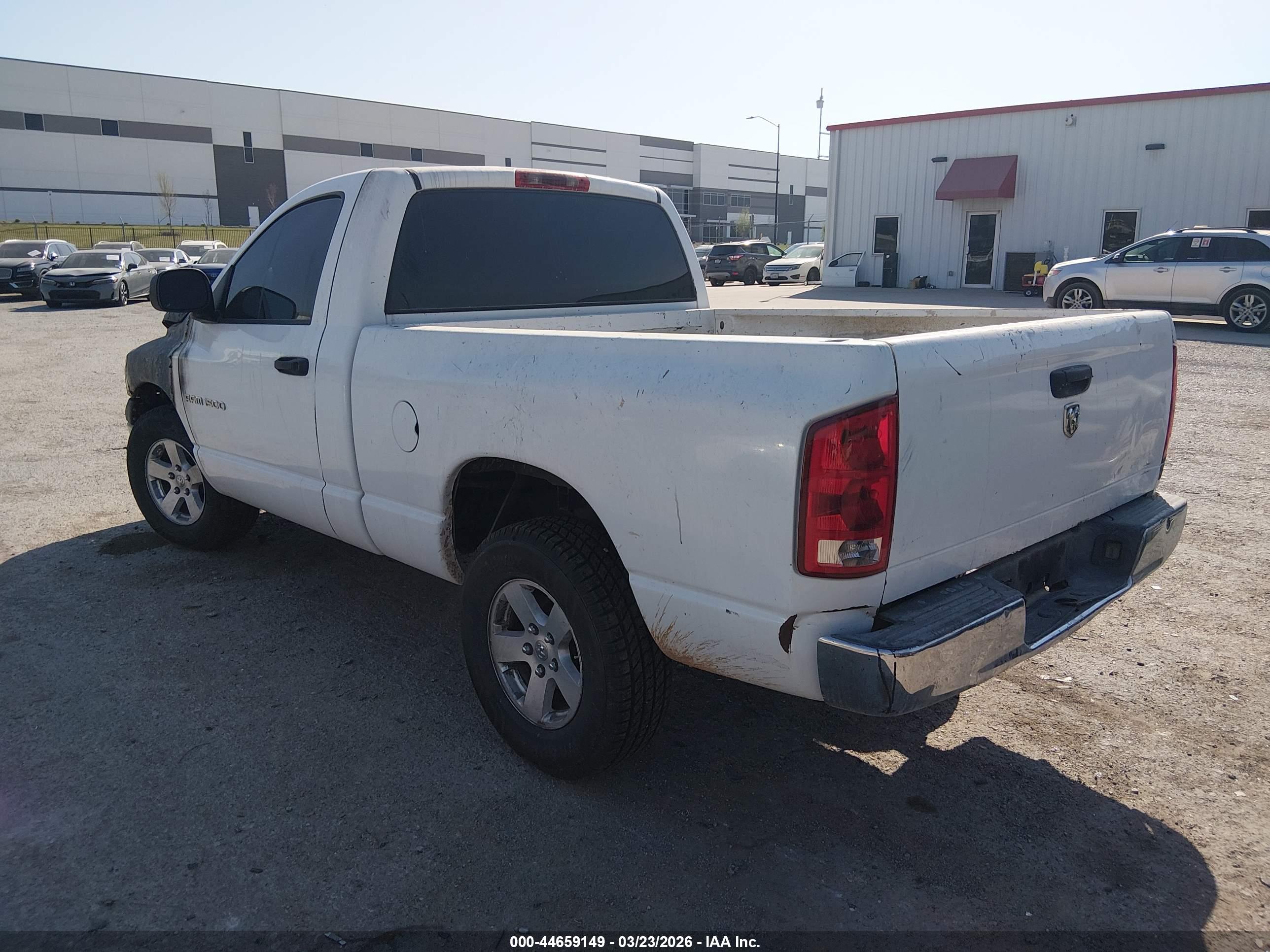 DODGE RAM image 3