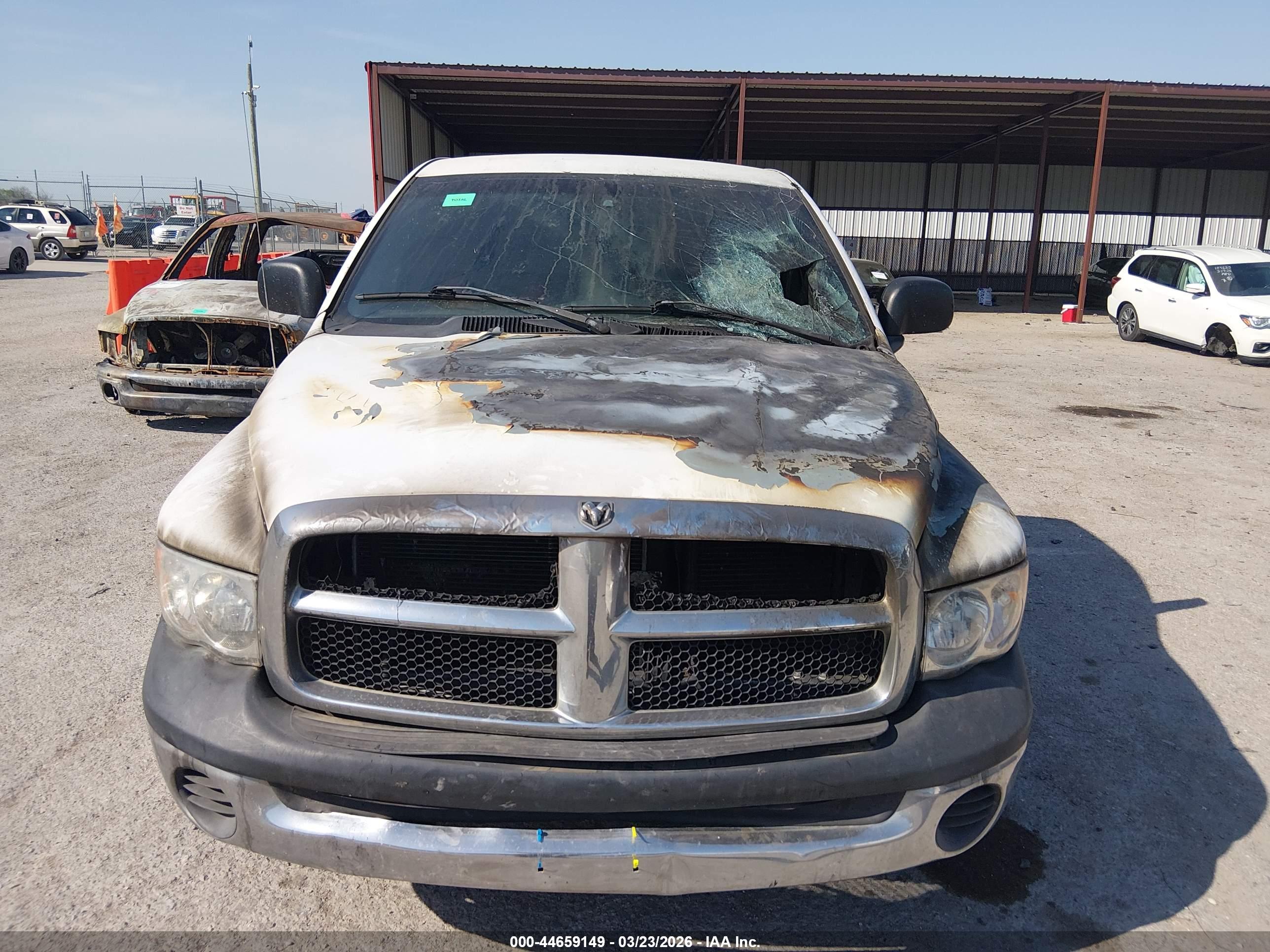DODGE RAM image 6