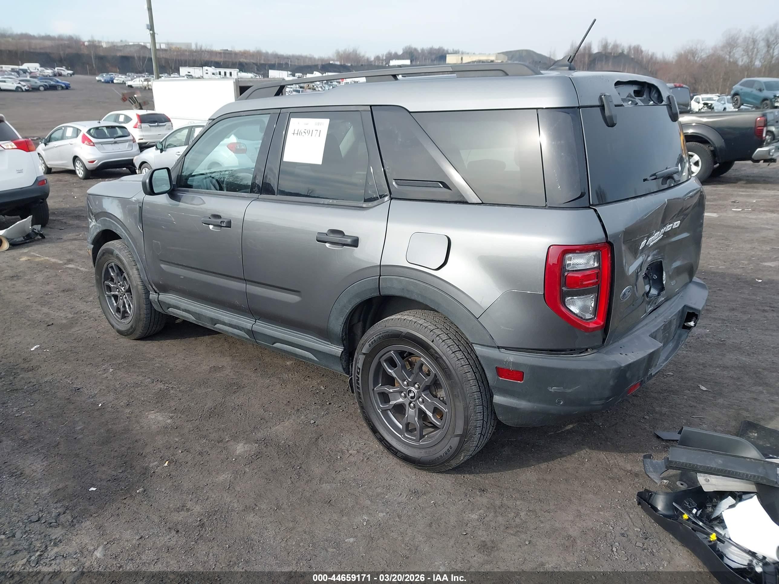 FORD BRONCO image 3