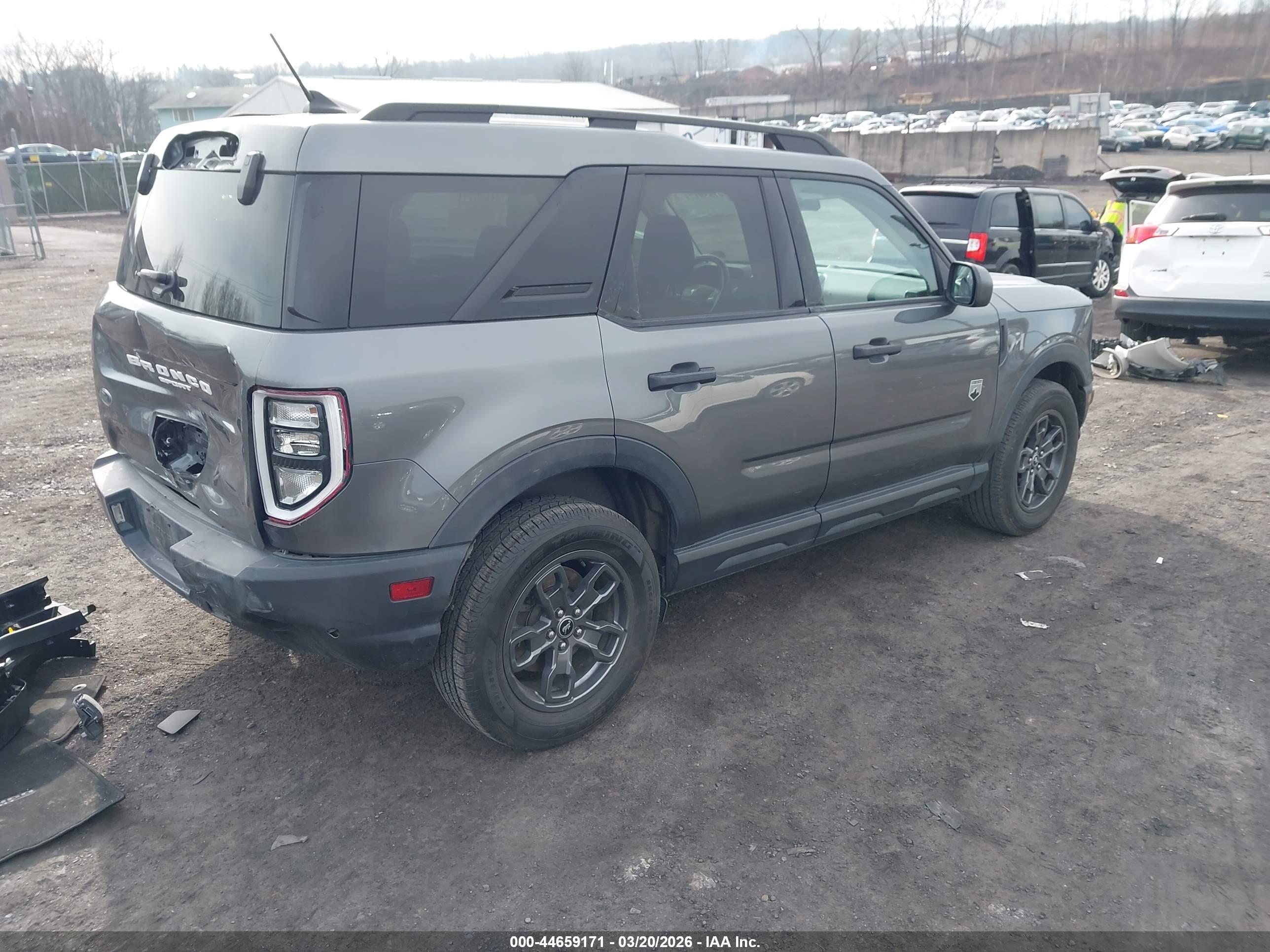 FORD BRONCO image 4