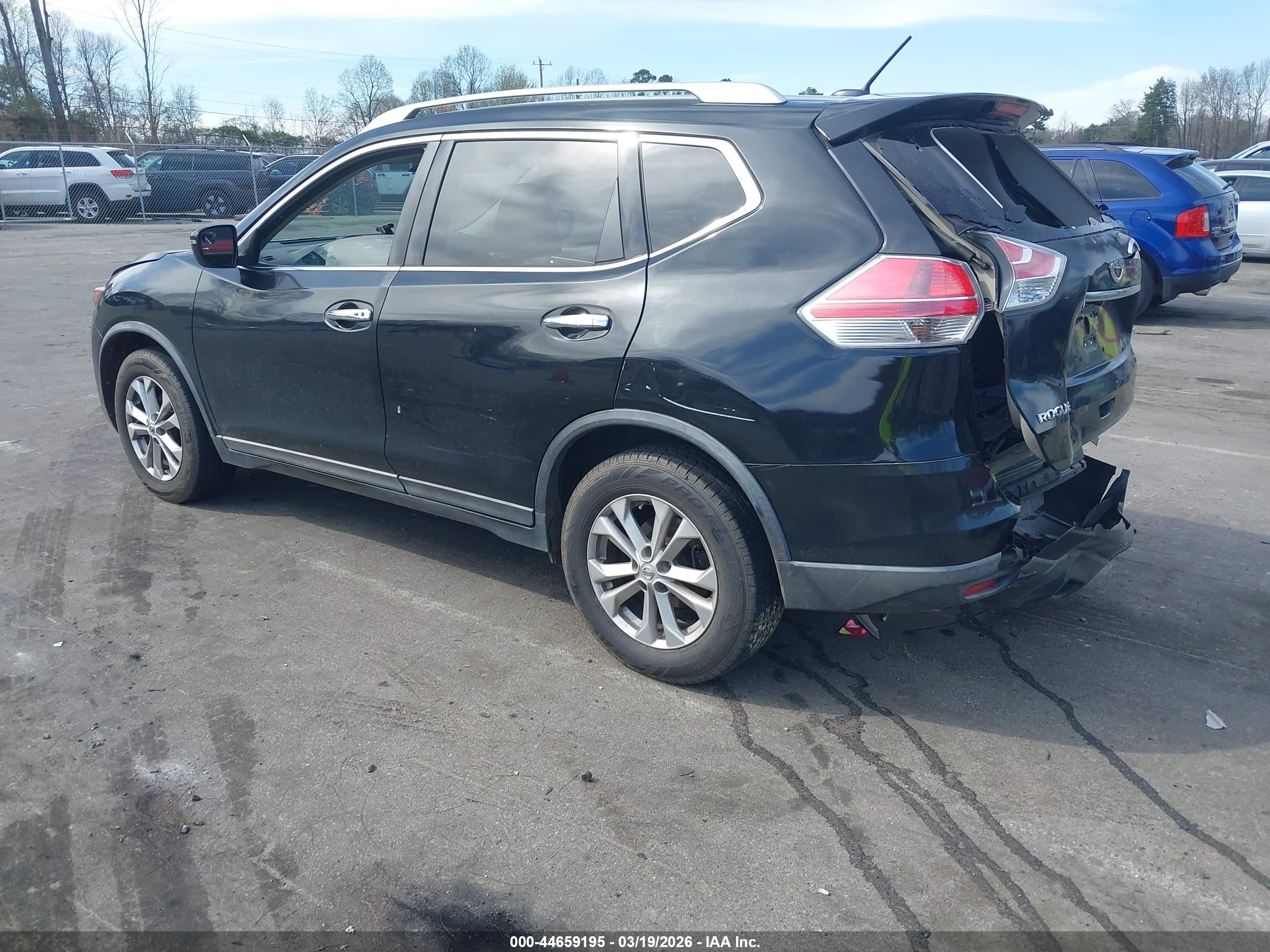 NISSAN ROGUE image 3