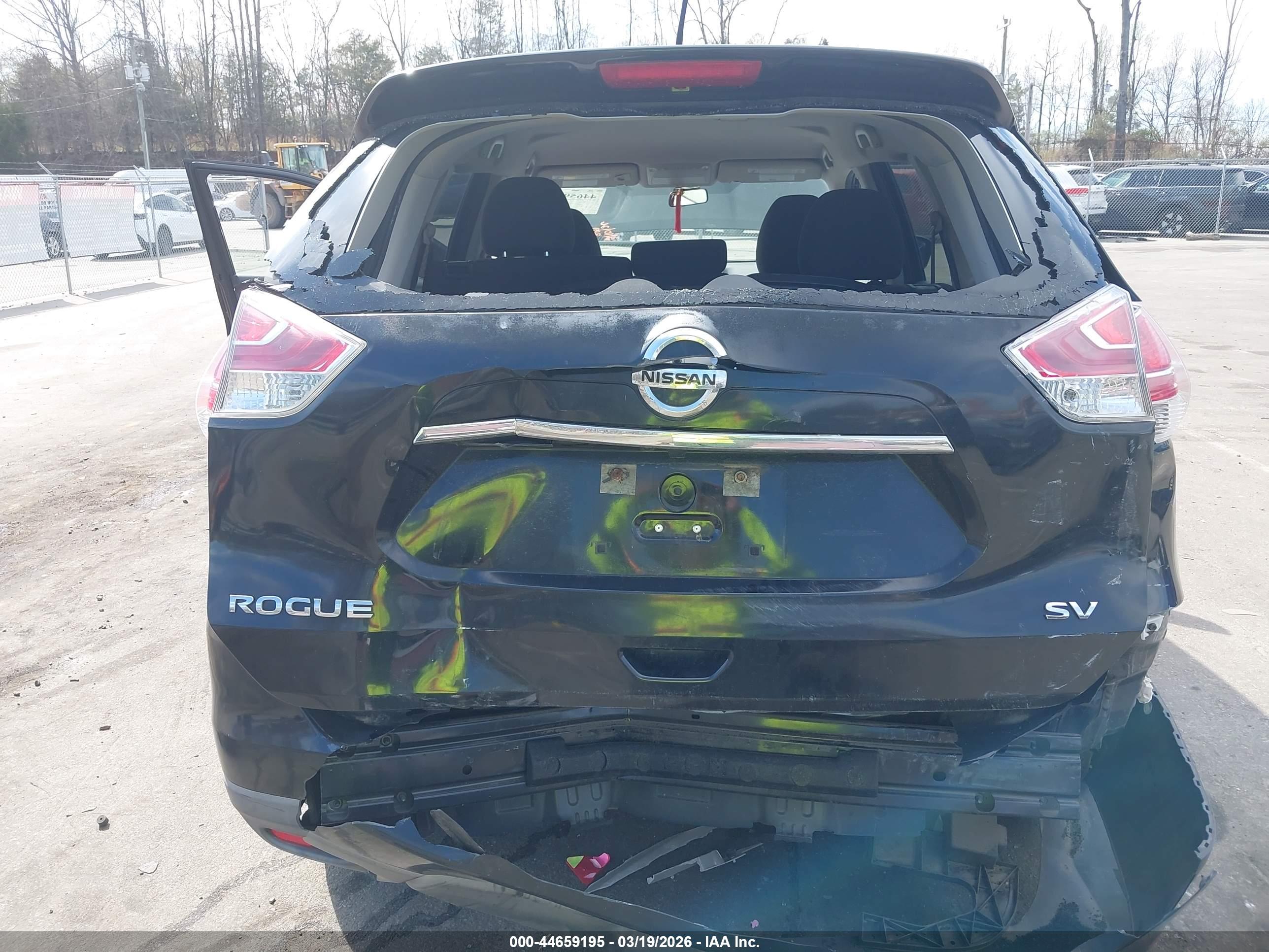 NISSAN ROGUE image 6