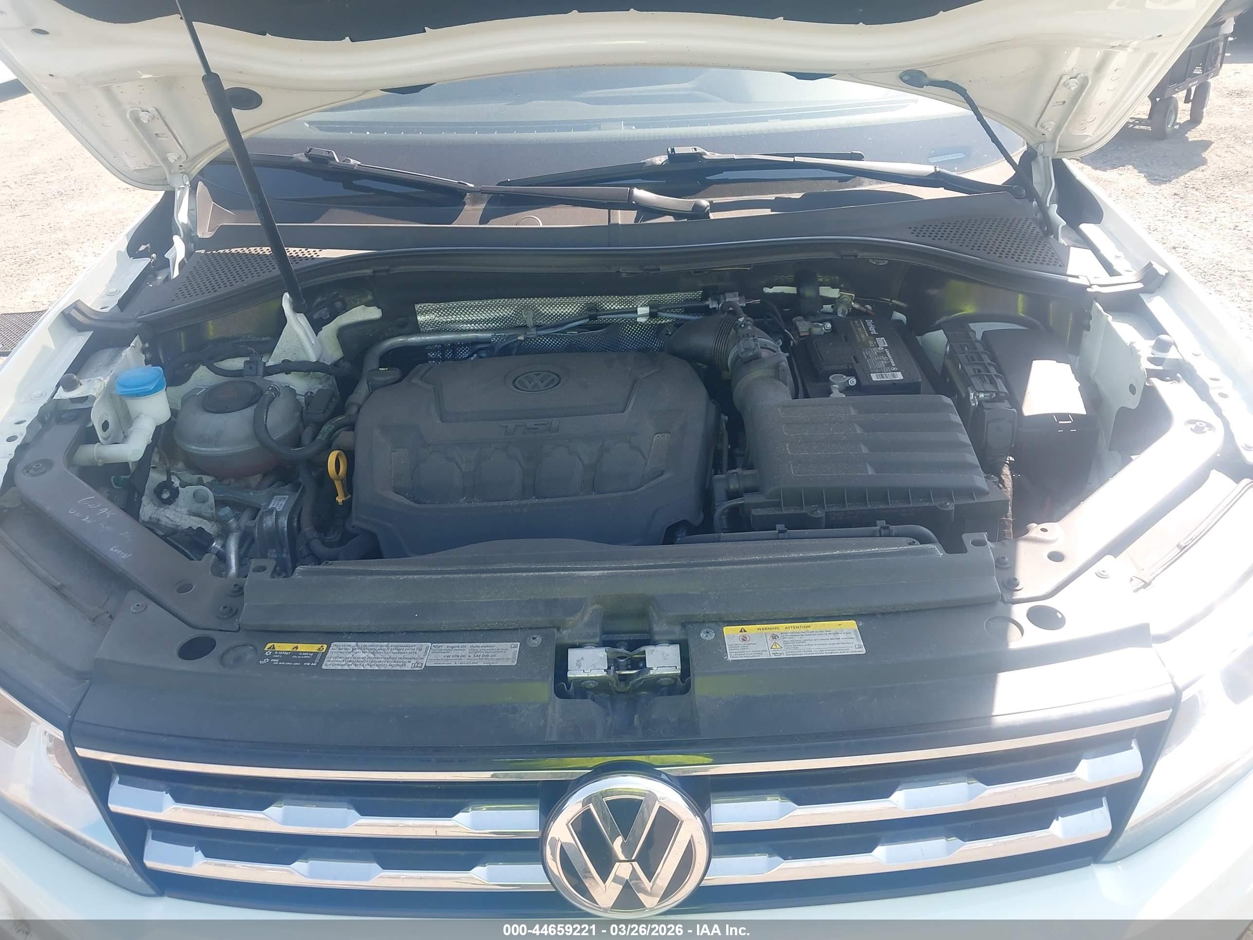 VOLKSWAGEN TIGUAN image 10