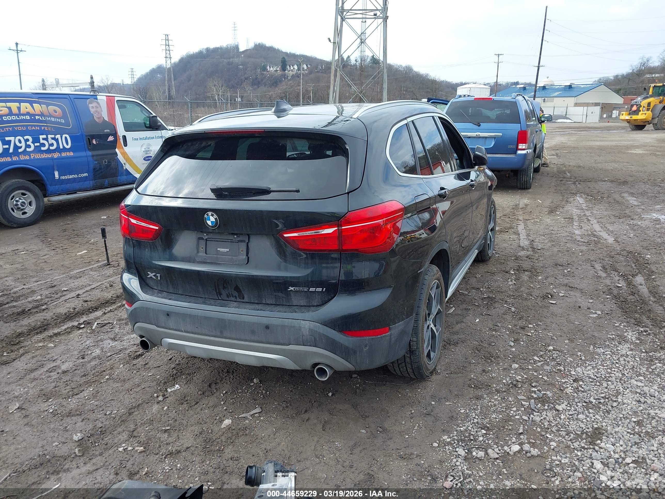 BMW X1 image 4